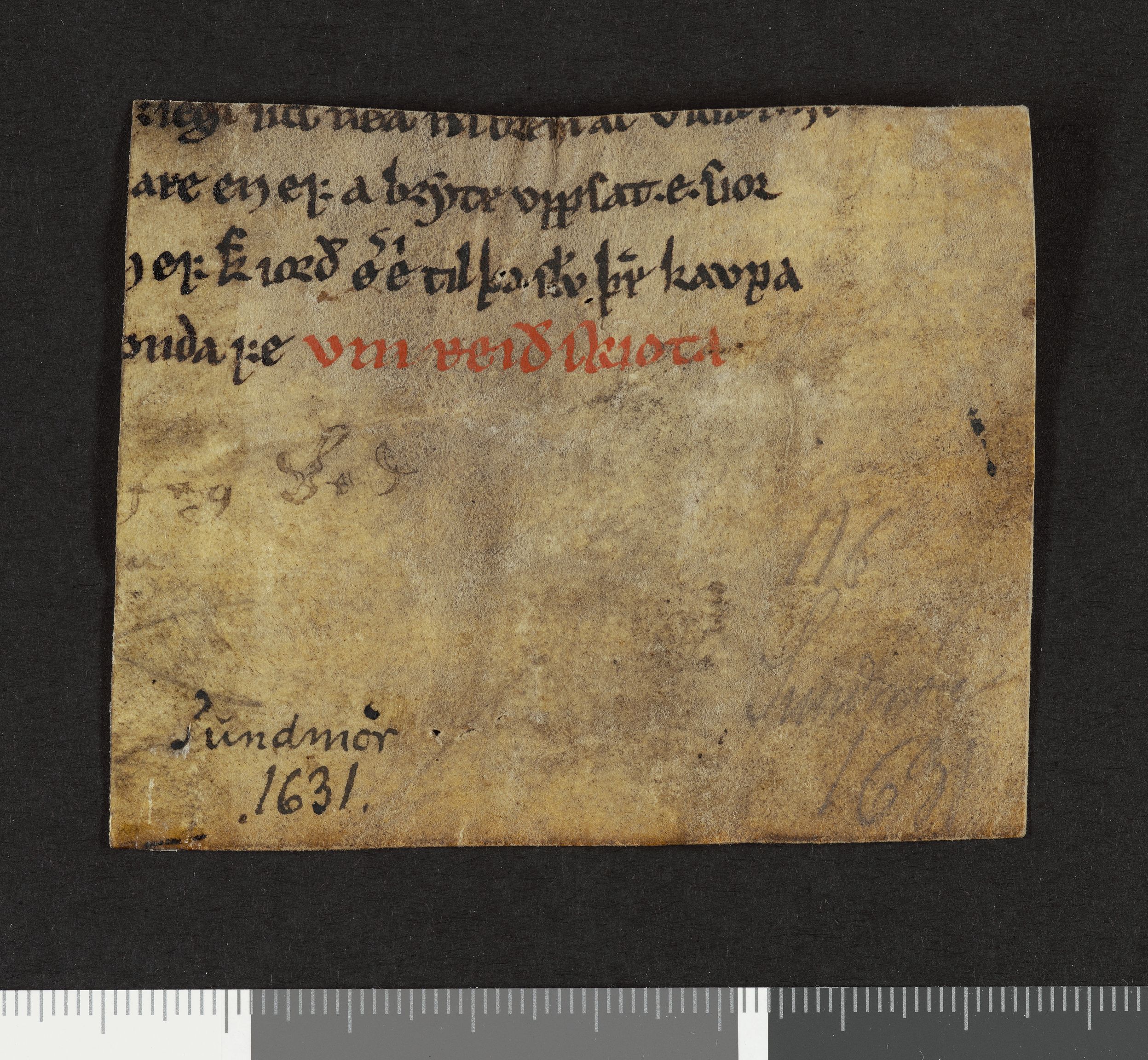 Riksarkivets diplomsamling, RA/EA-5965/F26/L0002: Norrøne membranfragmenter bestand 2-9 (10), 1100-1536, s. 4