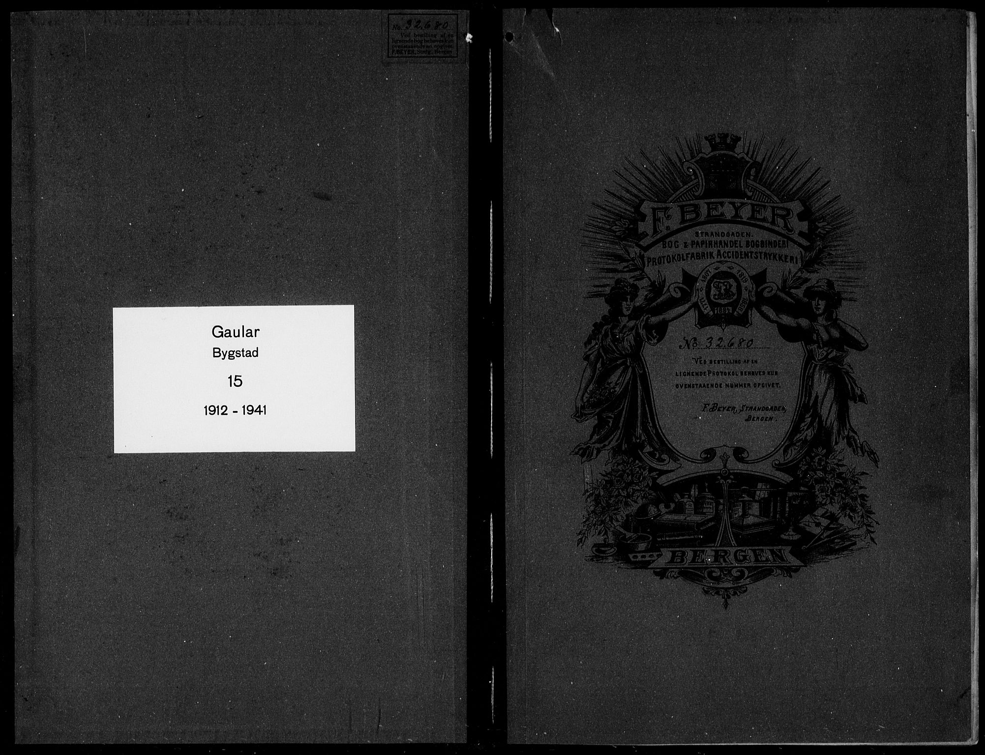 Gaular sokneprestembete, SAB/A-80001/H/Hab: Klokkerbok nr. B 4, 1912-1941
