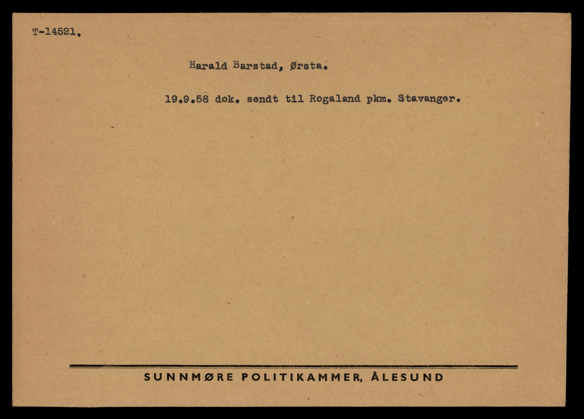 Møre og Romsdal vegkontor - Ålesund trafikkstasjon, AV/SAT-A-4099/F/Fe/L0046: Registreringskort for kjøretøy T 14445 - T 14579, 1927-1998