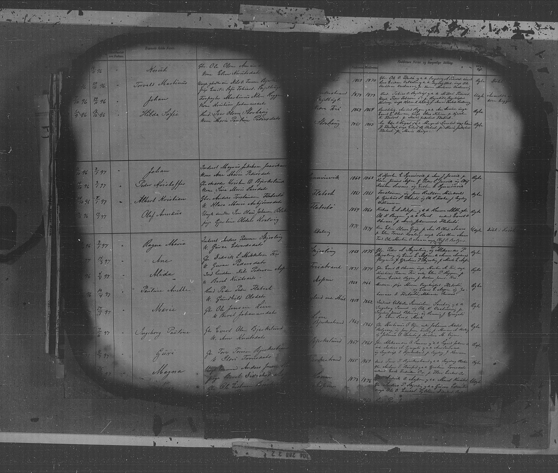 Kristiansund sokneprestkontor, AV/SAT-A-1068/1/I/I1: Klokkerbok nr. 31, 1880-1918, s. 33