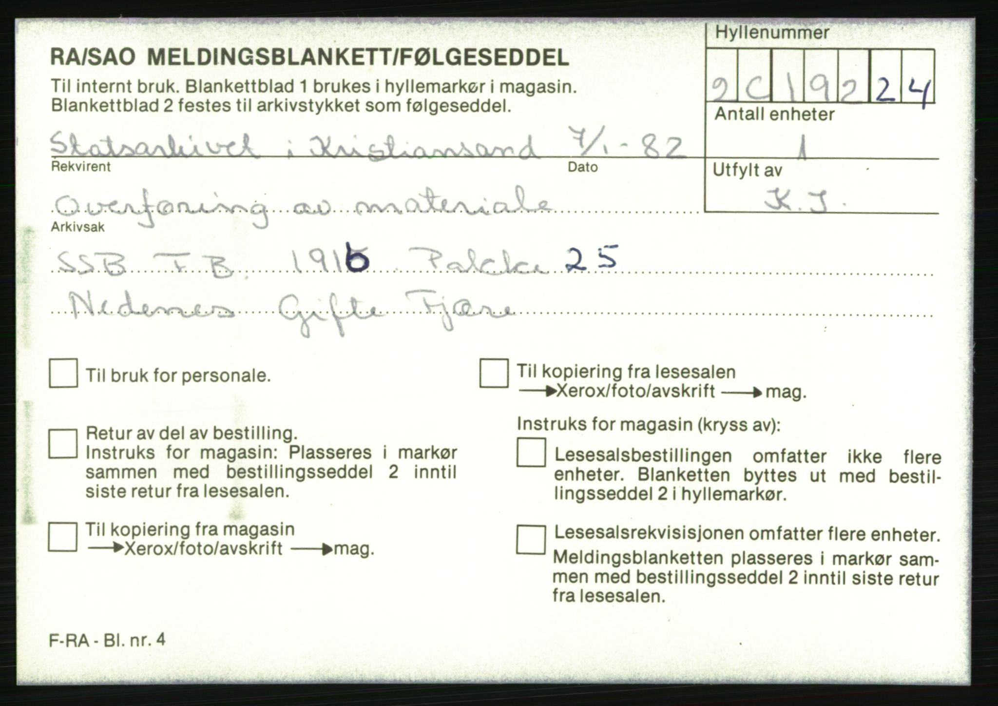 Statistisk sentralbyrå, Sosiodemografiske emner, Befolkning, AV/RA-S-2228/D/Df/Dfb/Dfbf/L0025: Nedenes amt: Levendefødte menn og kvinner, gifte. Bygder og byer., 1916, s. 451