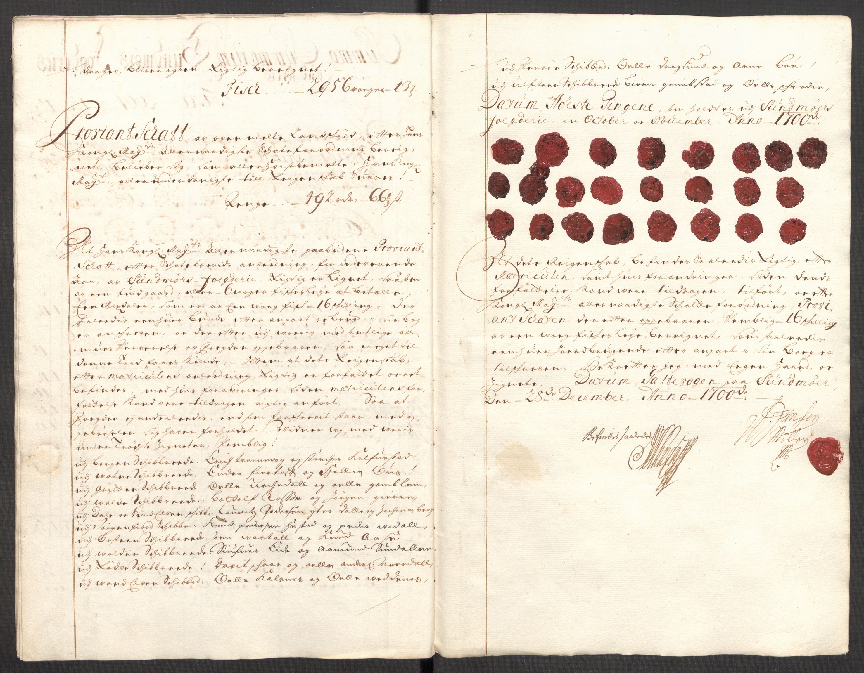 Rentekammeret inntil 1814, Reviderte regnskaper, Fogderegnskap, AV/RA-EA-4092/R54/L3558: Fogderegnskap Sunnmøre, 1700-1701, s. 130