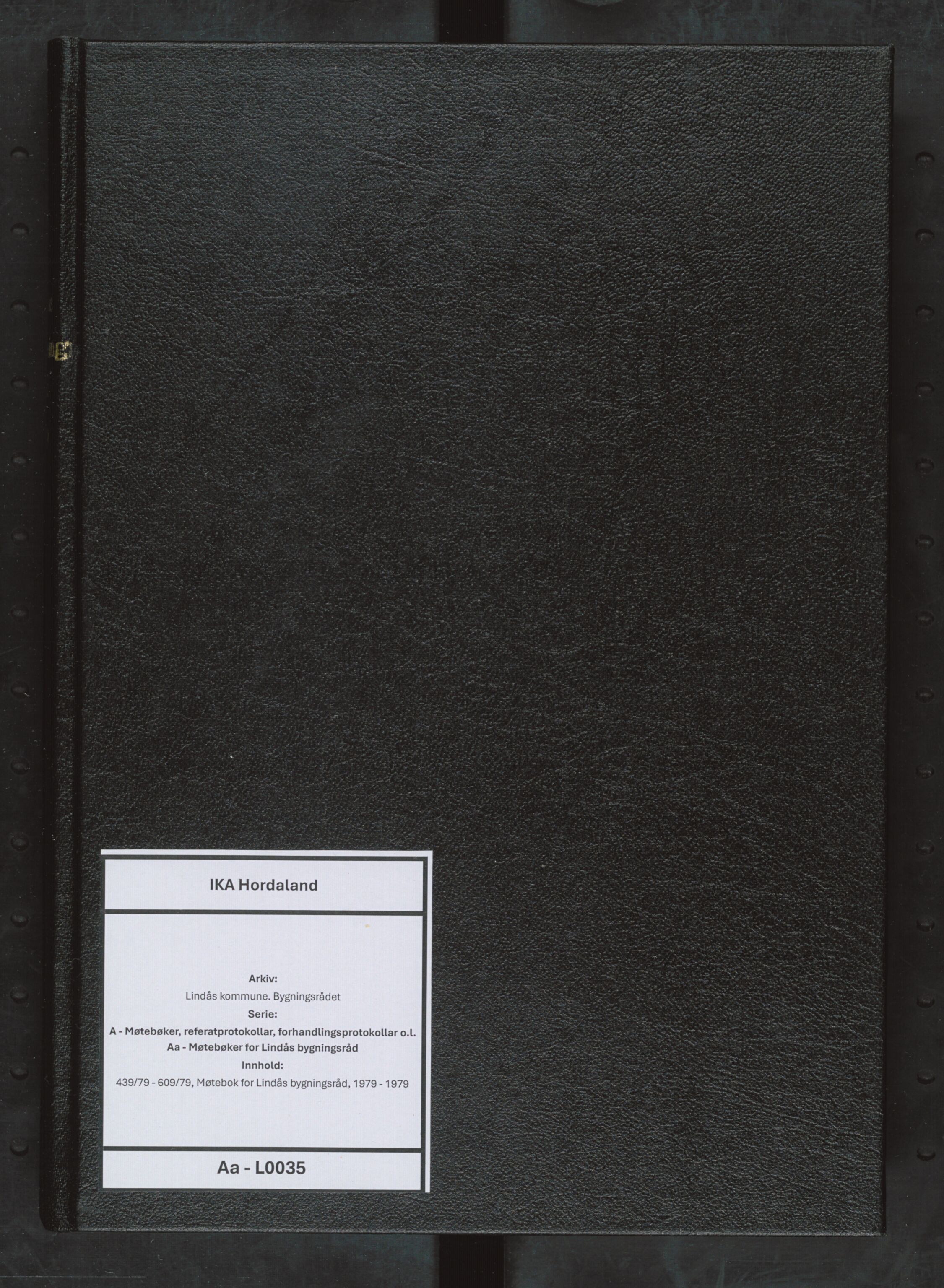 Lindås kommune. Bygningsrådet, IKAH/1263-511/A/Aa/L0035: Møtebok for Lindås bygningsråd, 1979