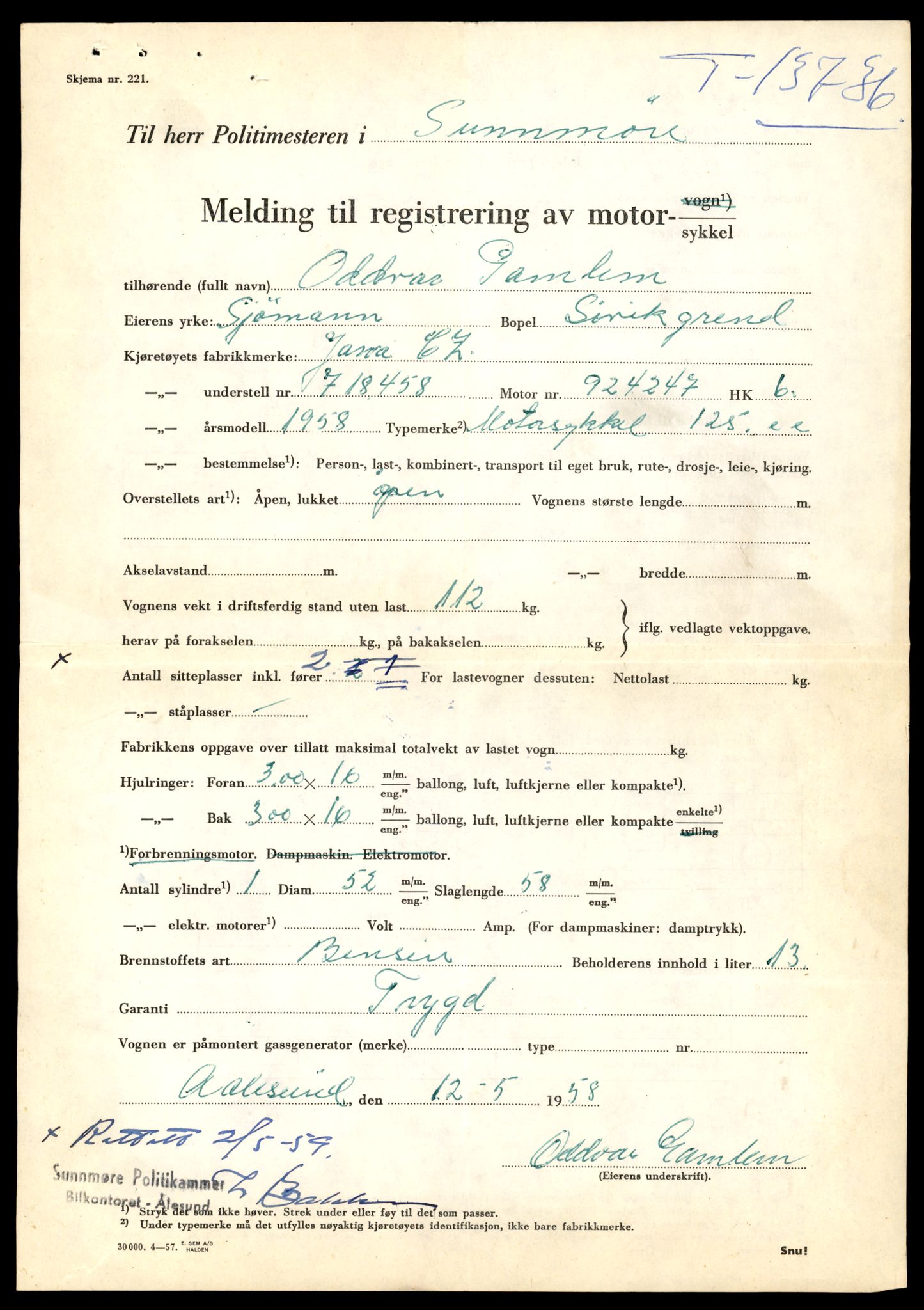 Møre og Romsdal vegkontor - Ålesund trafikkstasjon, AV/SAT-A-4099/F/Fe/L0041: Registreringskort for kjøretøy T 13710 - T 13905, 1927-1998, s. 471