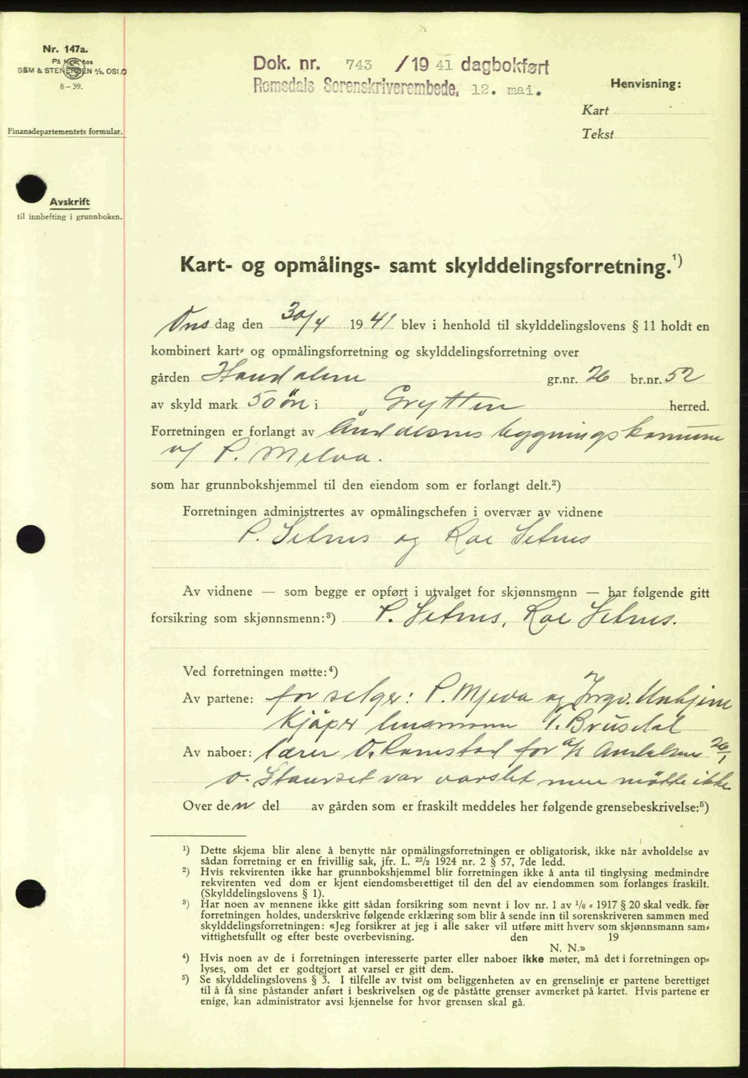 Romsdal sorenskriveri, SAT/A-4149/1/2/2C: Pantebok nr. A9, 1940-1941, Dagboknr: 743/1941