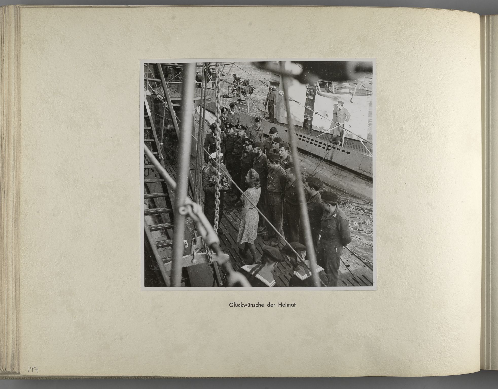 Tyske arkiver, Reichskommissariat, Bildarchiv, AV/RA-RAFA-3309/U/L0071: Fotoalbum: Mit dem Reichskommissar nach Nordnorwegen und Finnland 10. bis 27. Juli 1942, 1942, s. 62