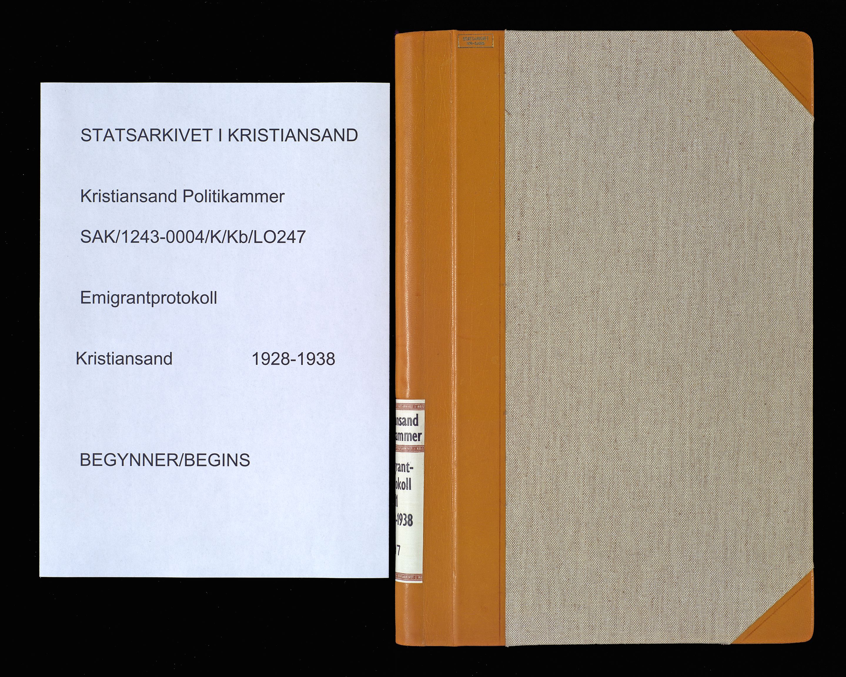 Kristiansand politikammer, AV/SAK-1243-0004/K/Kb/L0247: Emigrantprotokoll, 1928-1938, s. 1