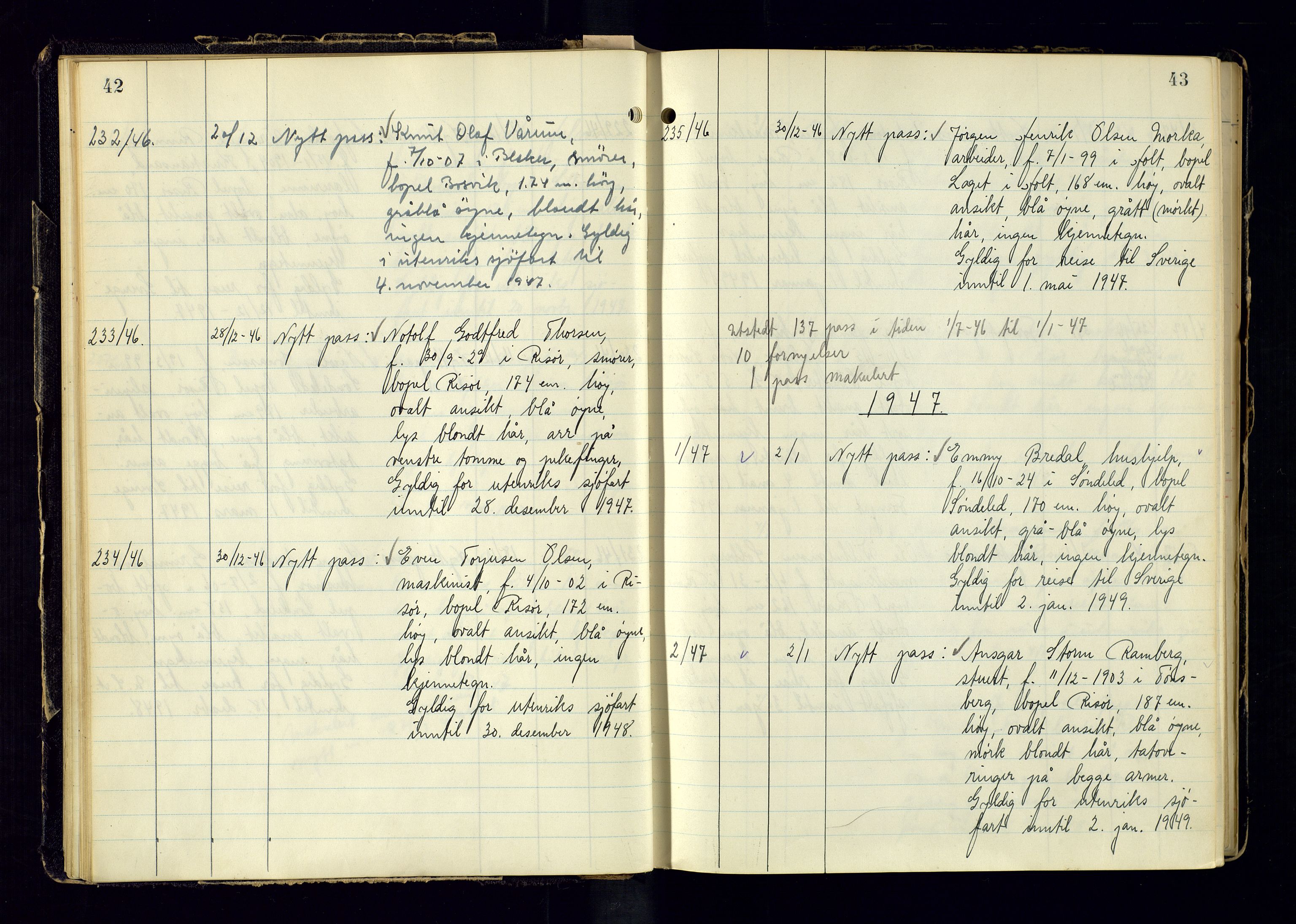 Risør politistasjon, SAK/1243-0006/K/Ka/L0001/0002: Passprotokoller / Passprotokoll, 1946-1963, s. 42-43