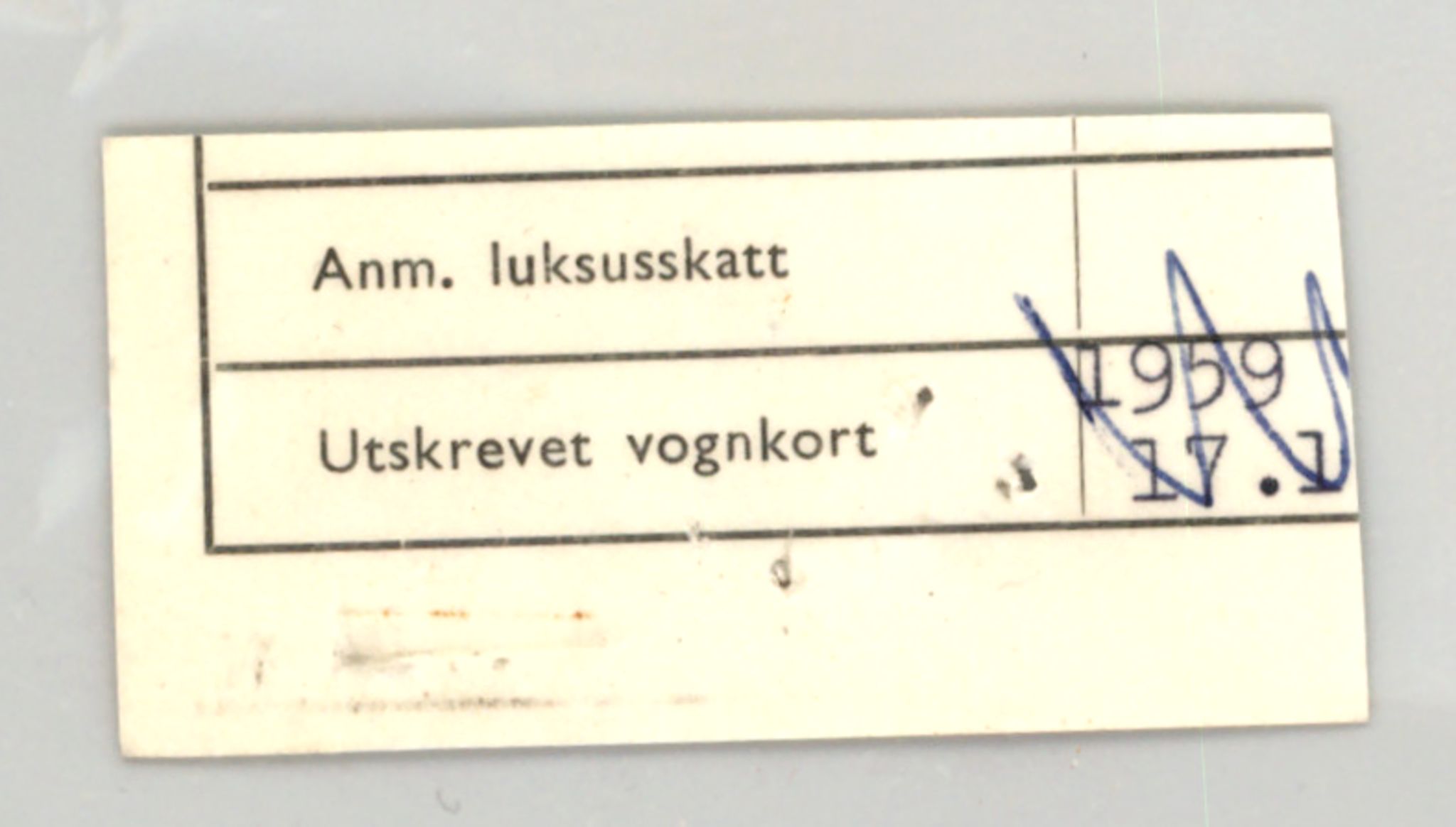 Møre og Romsdal vegkontor - Ålesund trafikkstasjon, SAT/A-4099/F/Fe/L0017: Registreringskort for kjøretøy T 1985 - T 10090, 1927-1998, s. 842