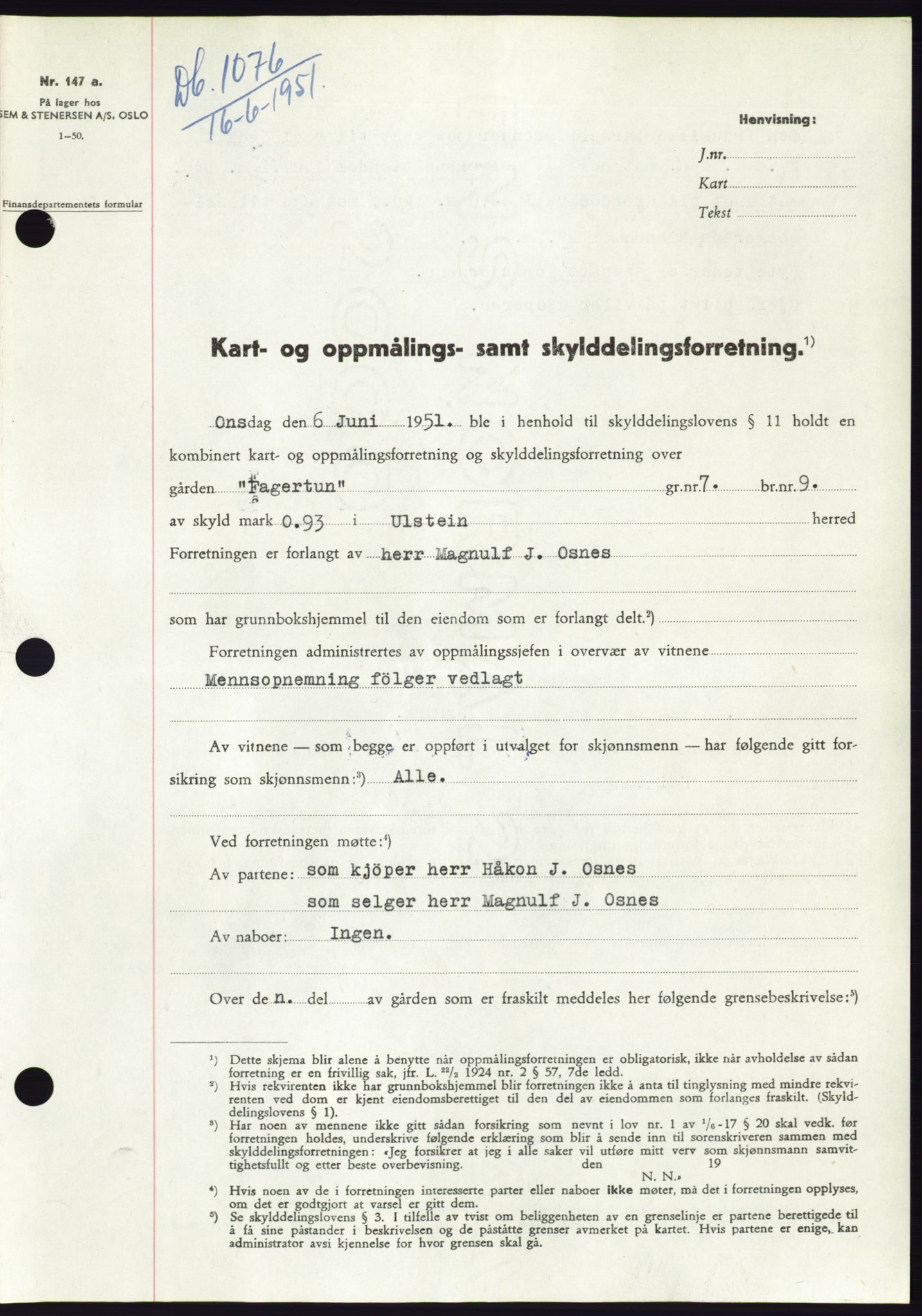 Søre Sunnmøre sorenskriveri, SAT/A-4122/1/2/2C/L0089: Pantebok nr. 15A, 1951-1951, Dagboknr: 1076/1951