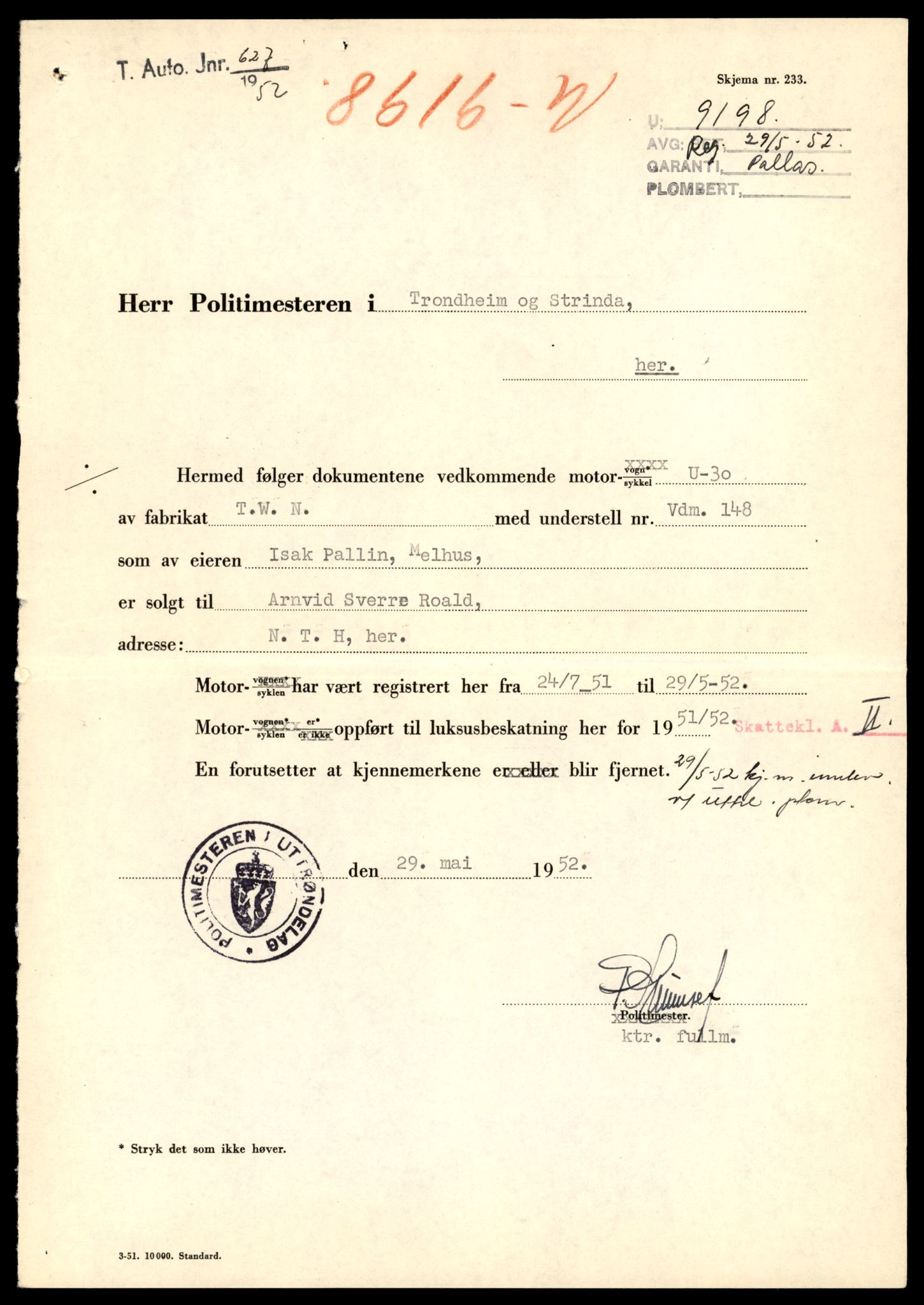 Møre og Romsdal vegkontor - Ålesund trafikkstasjon, SAT/A-4099/F/Fe/L0030: Registreringskort for kjøretøy T 11620 - T 11799, 1927-1998, s. 1155