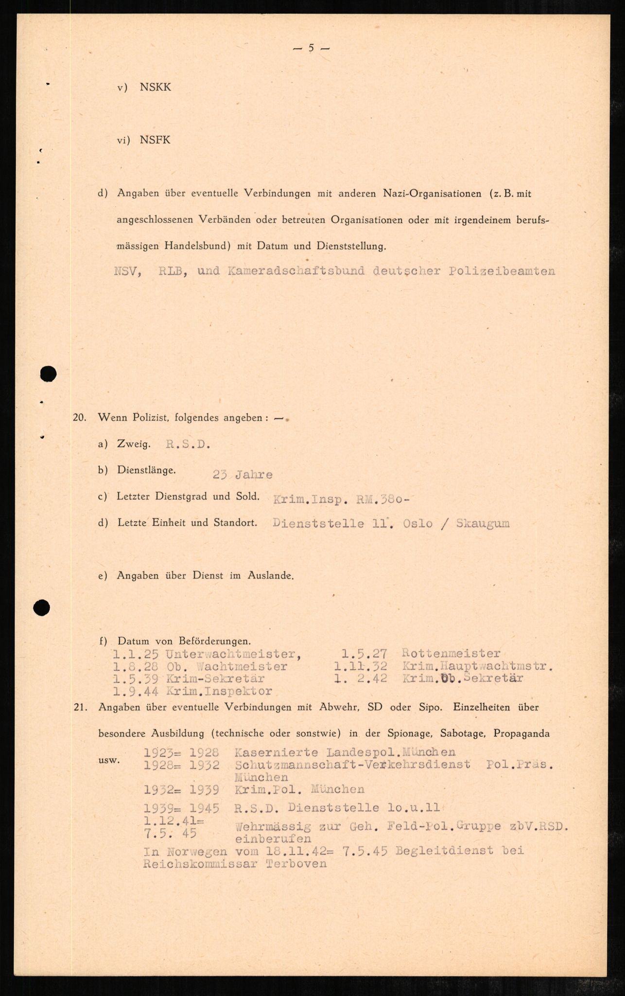 Forsvaret, Forsvarets overkommando II, RA/RAFA-3915/D/Db/L0002: CI Questionaires. Tyske okkupasjonsstyrker i Norge. Tyskere., 1945-1946, s. 136