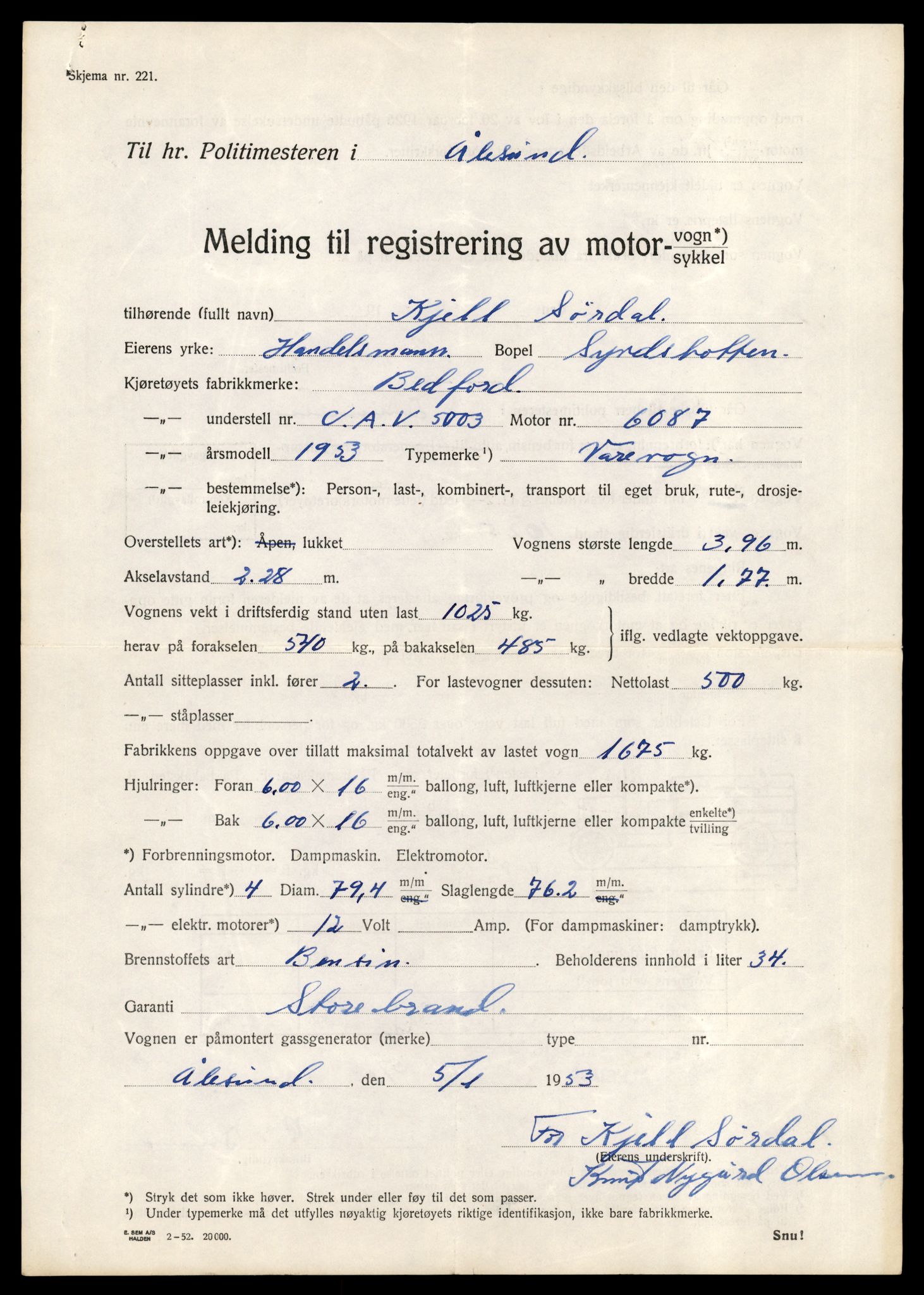 Møre og Romsdal vegkontor - Ålesund trafikkstasjon, AV/SAT-A-4099/F/Fe/L0034: Registreringskort for kjøretøy T 12500 - T 12652, 1927-1998, s. 15