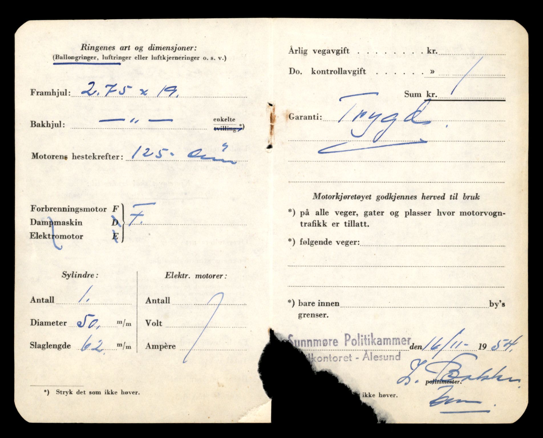 Møre og Romsdal vegkontor - Ålesund trafikkstasjon, AV/SAT-A-4099/F/Fe/L0037: Registreringskort for kjøretøy T 13031 - T 13179, 1927-1998, s. 412