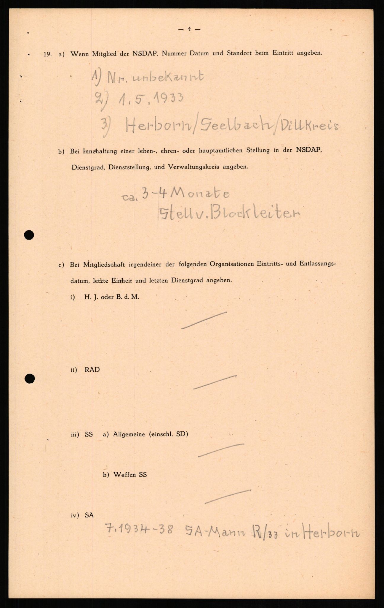 Forsvaret, Forsvarets overkommando II, AV/RA-RAFA-3915/D/Db/L0013: CI Questionaires. Tyske okkupasjonsstyrker i Norge. Tyskere., 1945-1946, s. 129