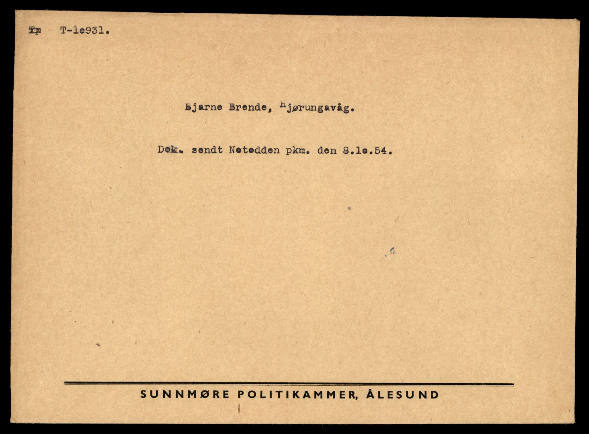 Møre og Romsdal vegkontor - Ålesund trafikkstasjon, AV/SAT-A-4099/F/Fe/L0025: Registreringskort for kjøretøy T 10931 - T 11045, 1927-1998, s. 1