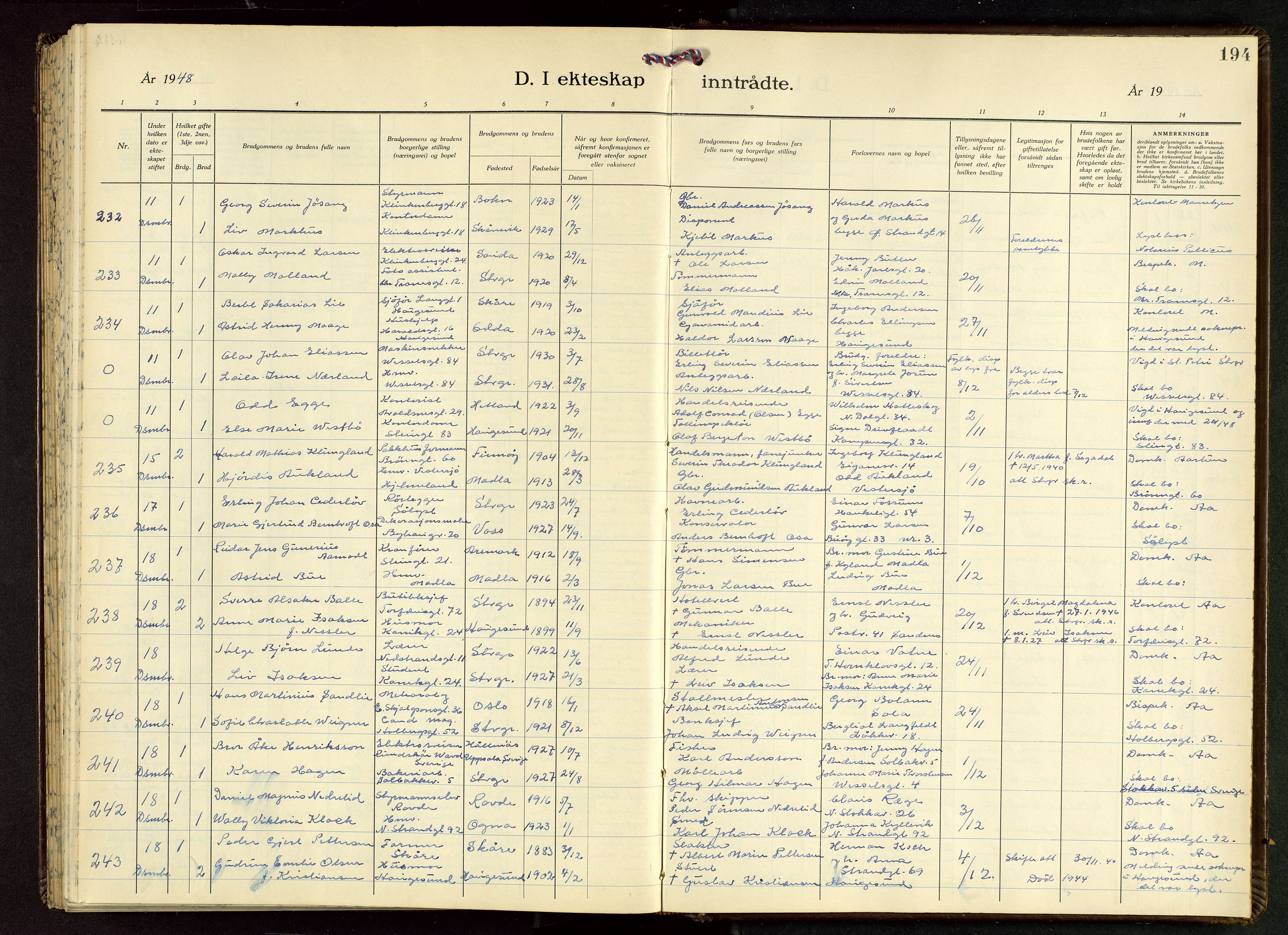 Domkirken sokneprestkontor, AV/SAST-A-101812/001/30/30BB/L0022: Klokkerbok nr. B 22, 1937-1949, s. 194