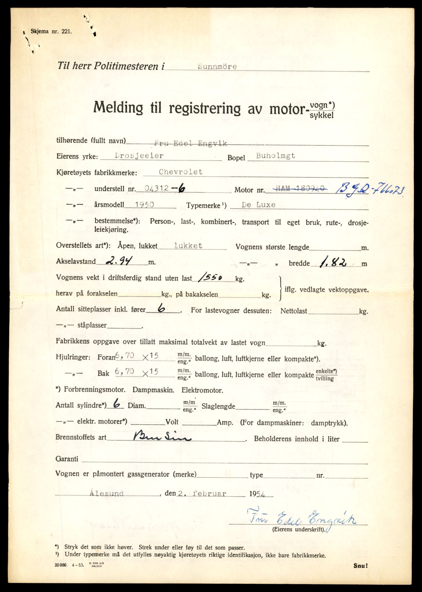 Møre og Romsdal vegkontor - Ålesund trafikkstasjon, AV/SAT-A-4099/F/Fe/L0006: Registreringskort for kjøretøy T 547 - T 650, 1927-1998, s. 1337