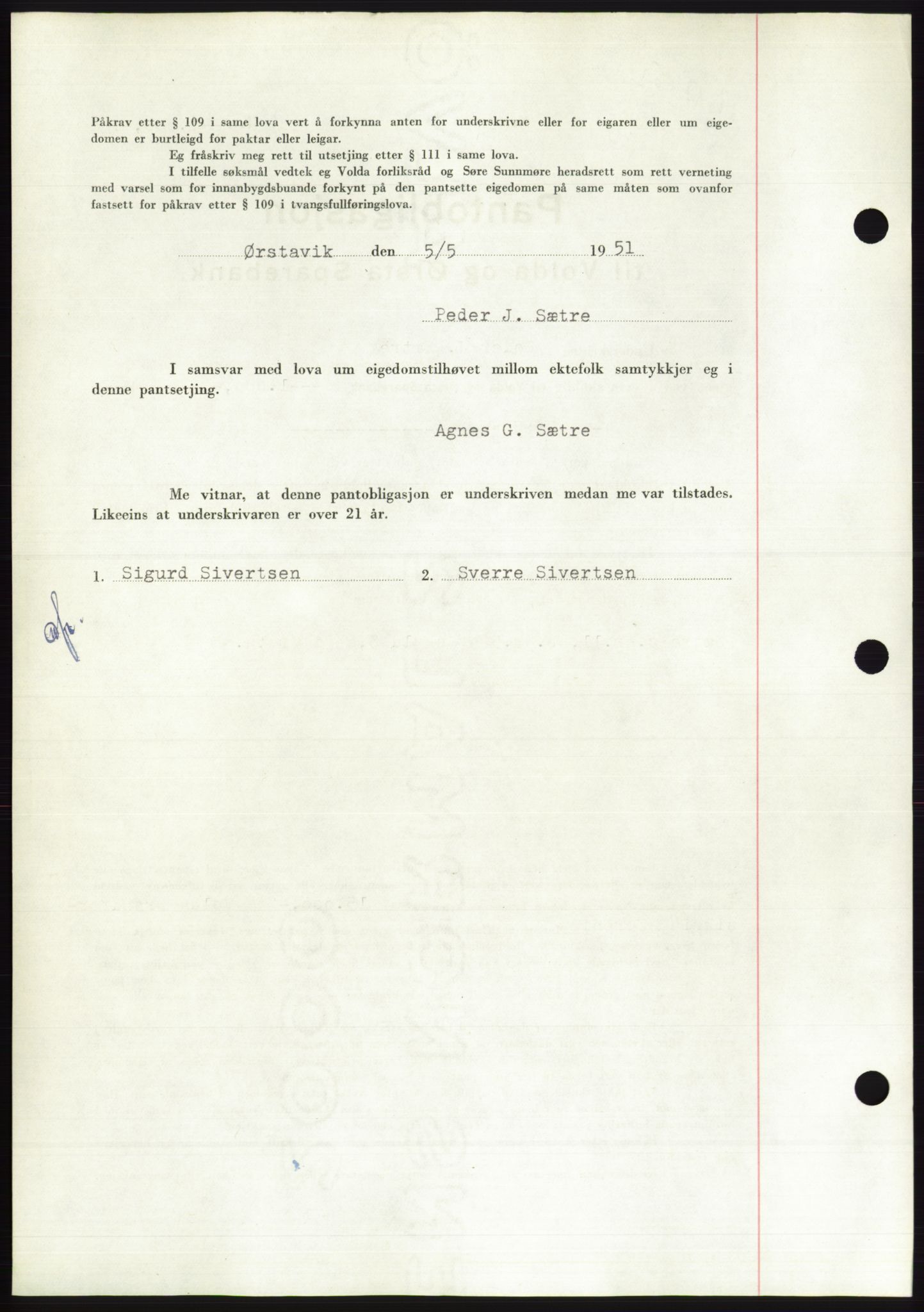 Søre Sunnmøre sorenskriveri, AV/SAT-A-4122/1/2/2C/L0120: Pantebok nr. 8B, 1951-1951, Dagboknr: 775/1951