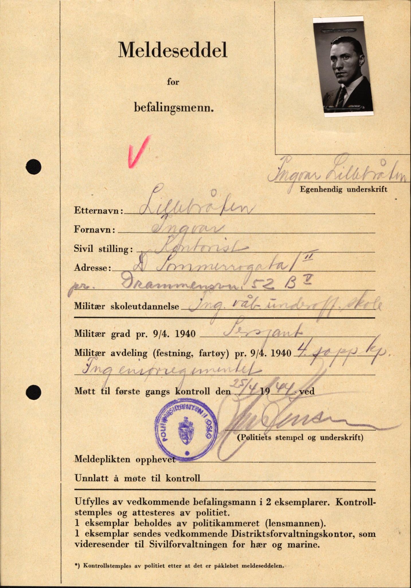 Forsvaret, Forsvarets krigshistoriske avdeling, AV/RA-RAFA-2017/Y/Yf/L0209: II-C-11-2121  -  Okkupasjonstiden.  Meldesedler for befal med foto og oppl. om militær grad 9. apr. 1940., 1944-1945, s. 86