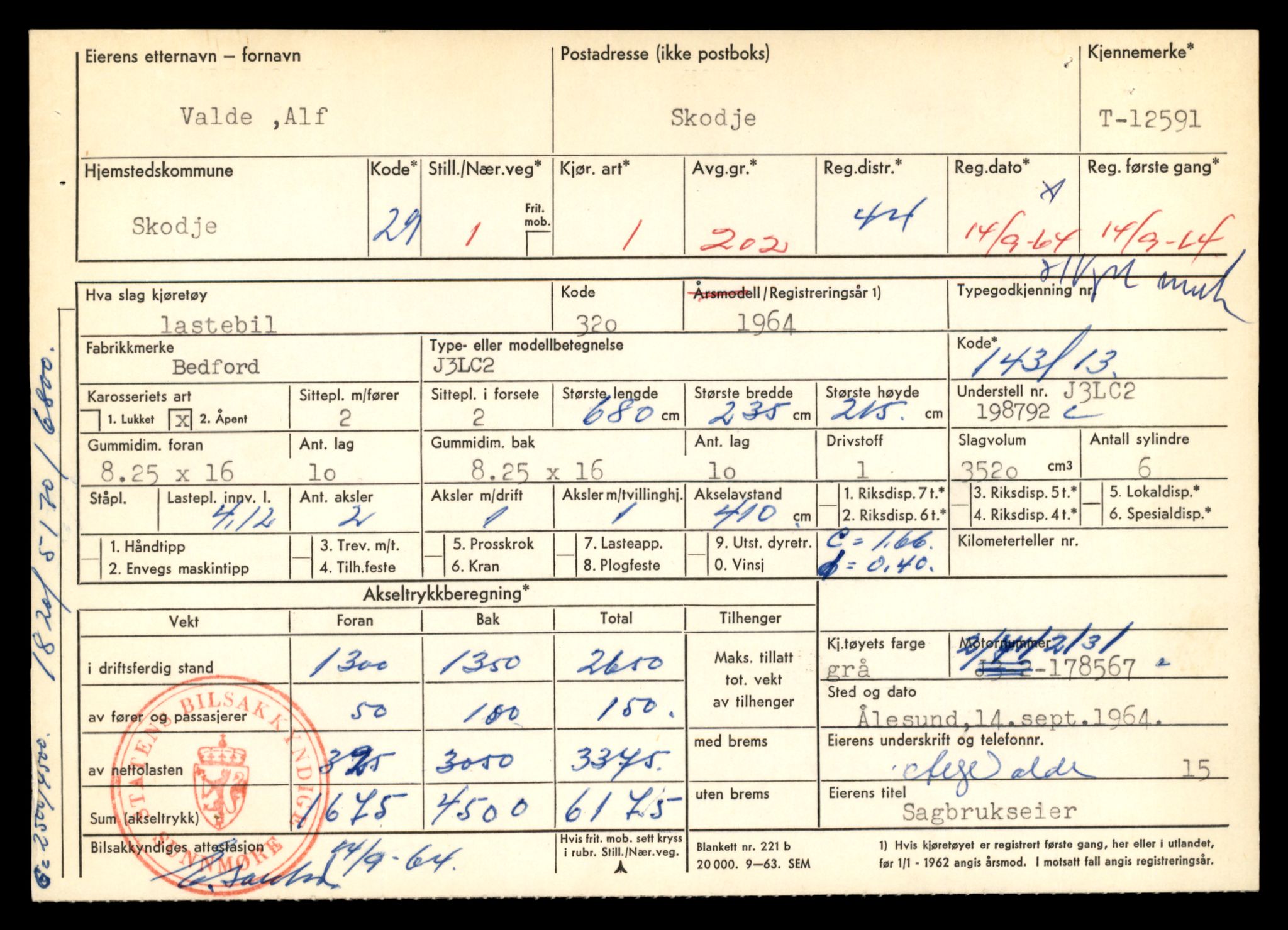 Møre og Romsdal vegkontor - Ålesund trafikkstasjon, AV/SAT-A-4099/F/Fe/L0034: Registreringskort for kjøretøy T 12500 - T 12652, 1927-1998, s. 1790