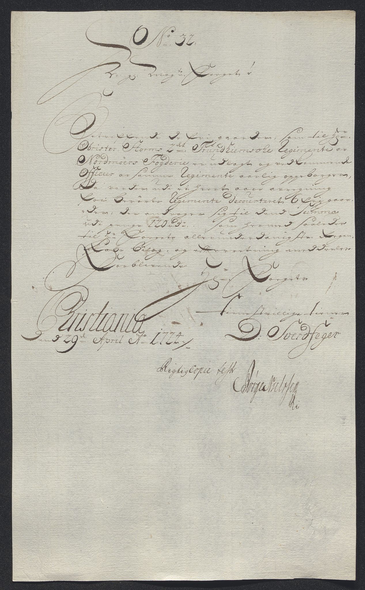 Rentekammeret inntil 1814, Reviderte regnskaper, Fogderegnskap, AV/RA-EA-4092/R56/L3757: Fogderegnskap Nordmøre, 1724, s. 243