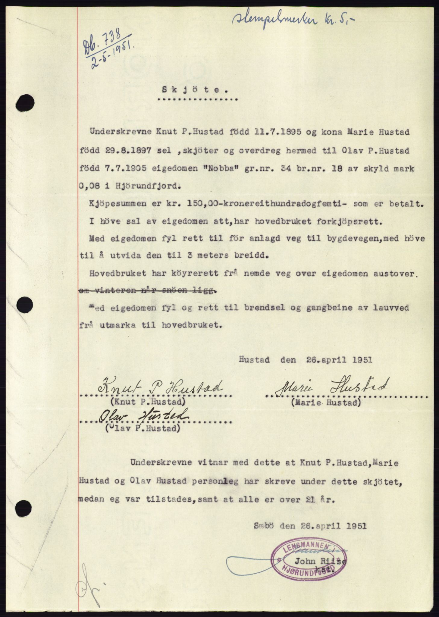Søre Sunnmøre sorenskriveri, SAT/A-4122/1/2/2C/L0089: Pantebok nr. 15A, 1951-1951, Dagboknr: 738/1951