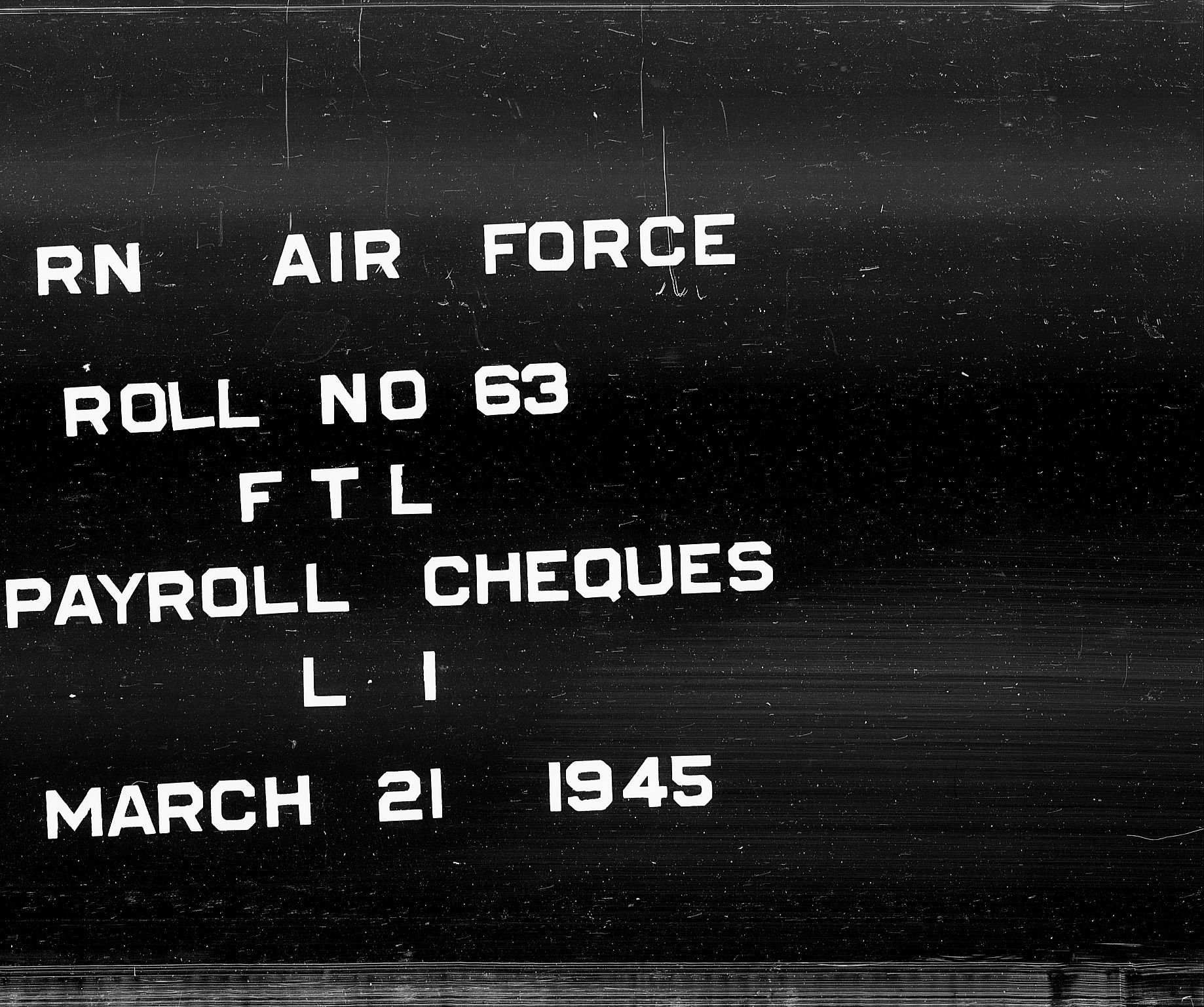 Forsvaret, Flyvåpnenes treningsleir 1940-1945, RA/RAFA-3974/V/L0063: Sjekker.  R.N.A.A.F. - F.T.L. lønningssjekker L-1 til L-5 400., 1940-1945