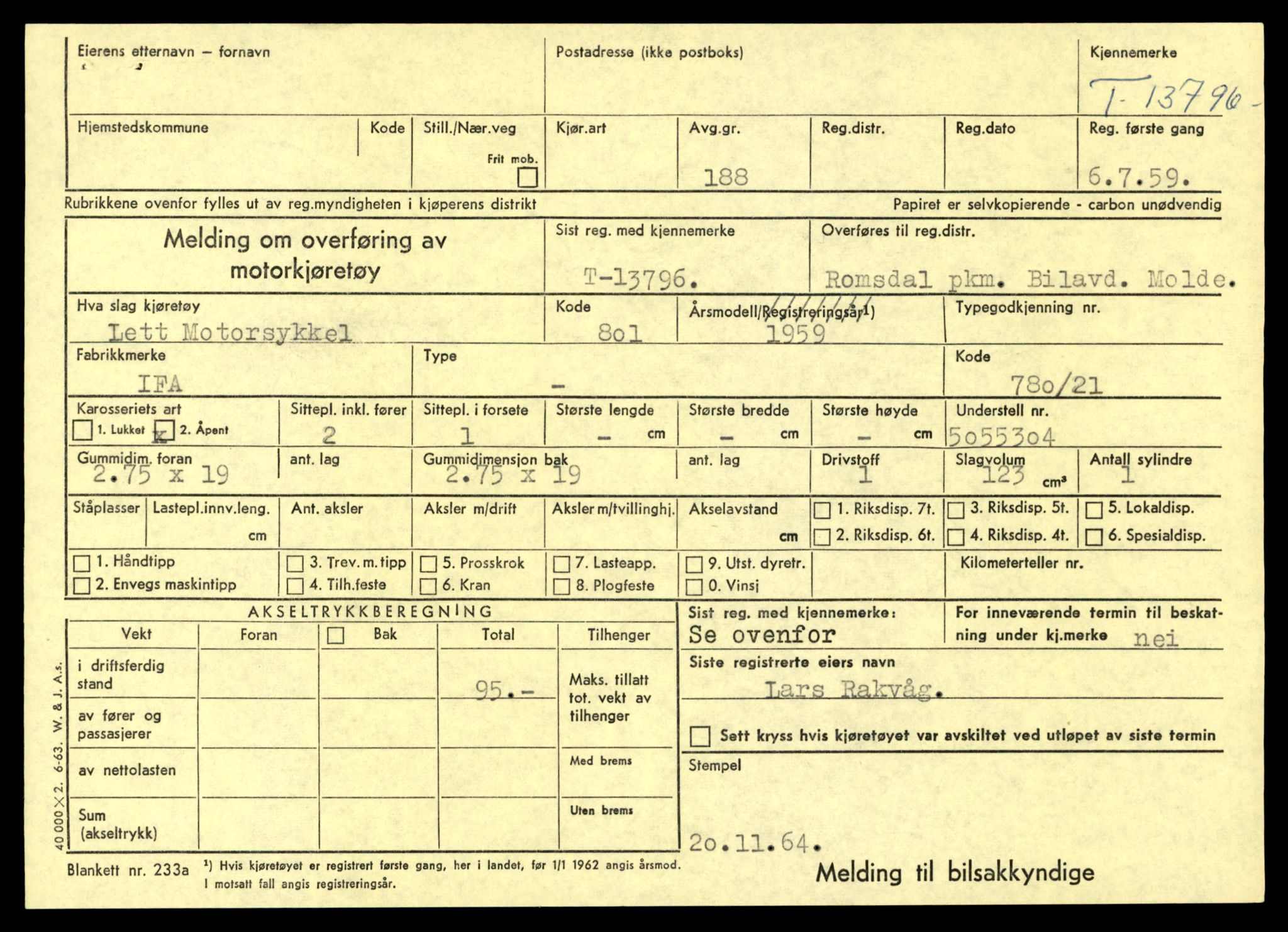 Møre og Romsdal vegkontor - Ålesund trafikkstasjon, AV/SAT-A-4099/F/Fe/L0041: Registreringskort for kjøretøy T 13710 - T 13905, 1927-1998, s. 1489