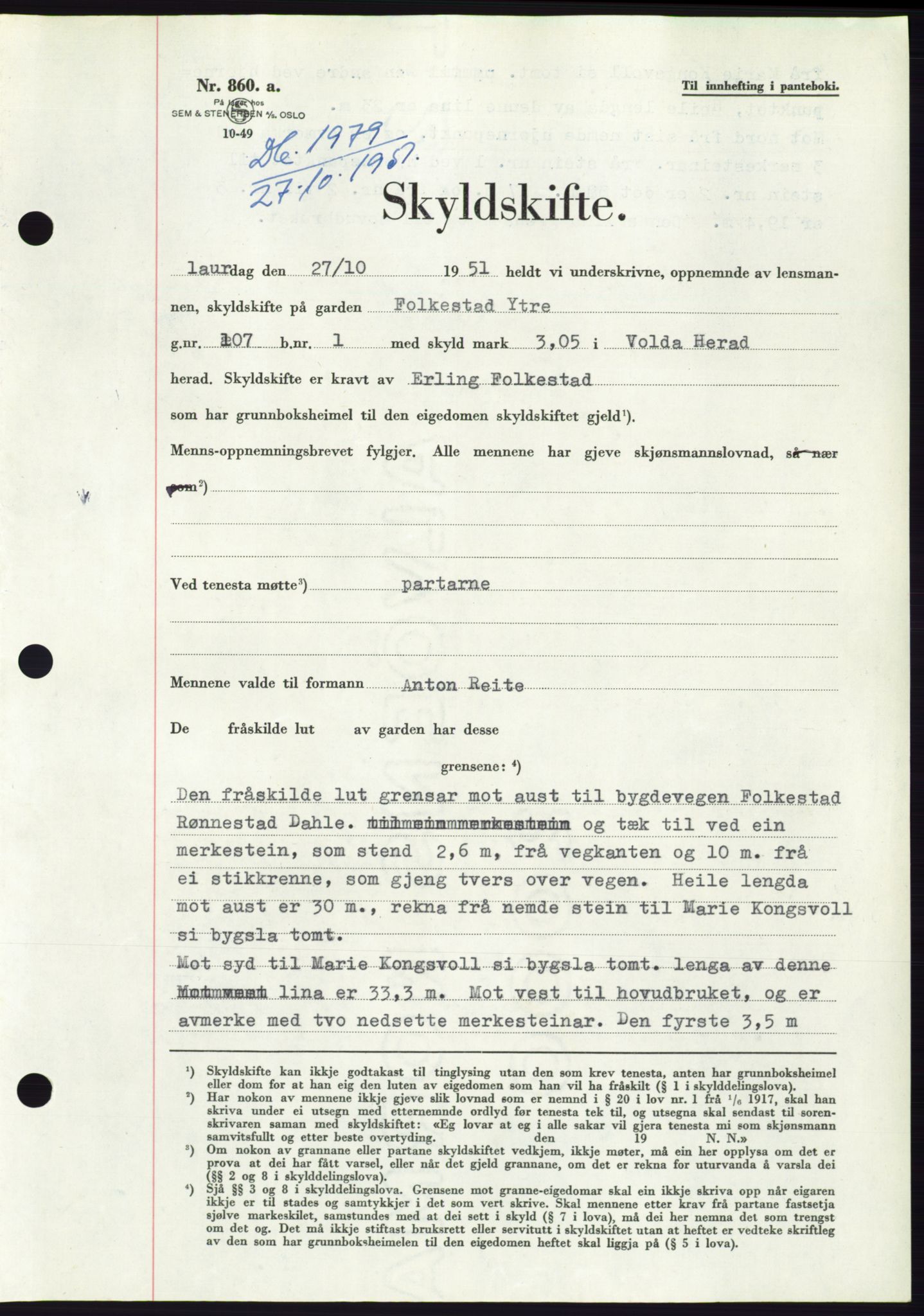 Søre Sunnmøre sorenskriveri, AV/SAT-A-4122/1/2/2C/L0090: Pantebok nr. 16A, 1951-1951, Dagboknr: 1979/1951