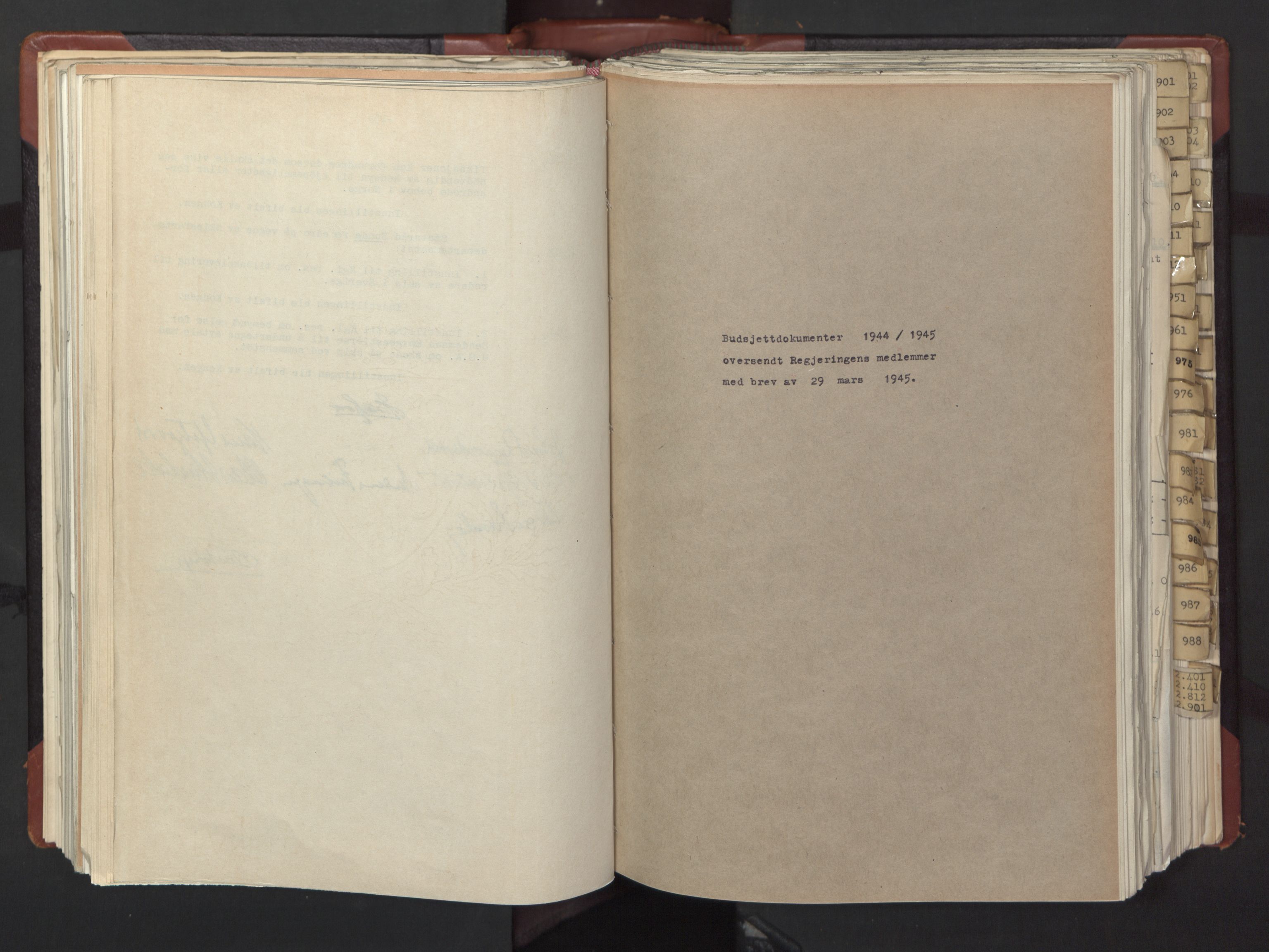Statsrådssekretariatet, AV/RA-S-1001/A/Ac/L0126: Kgl. res. 12/1-25/5, 1945, s. 205