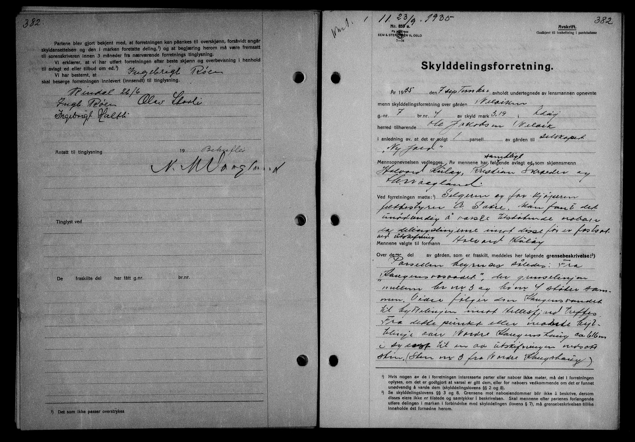 Nordmøre sorenskriveri, SAT/A-4132/1/2/2Ca/L0085: Pantebok nr. 75, 1935-1935, Tingl.dato: 23.09.1935