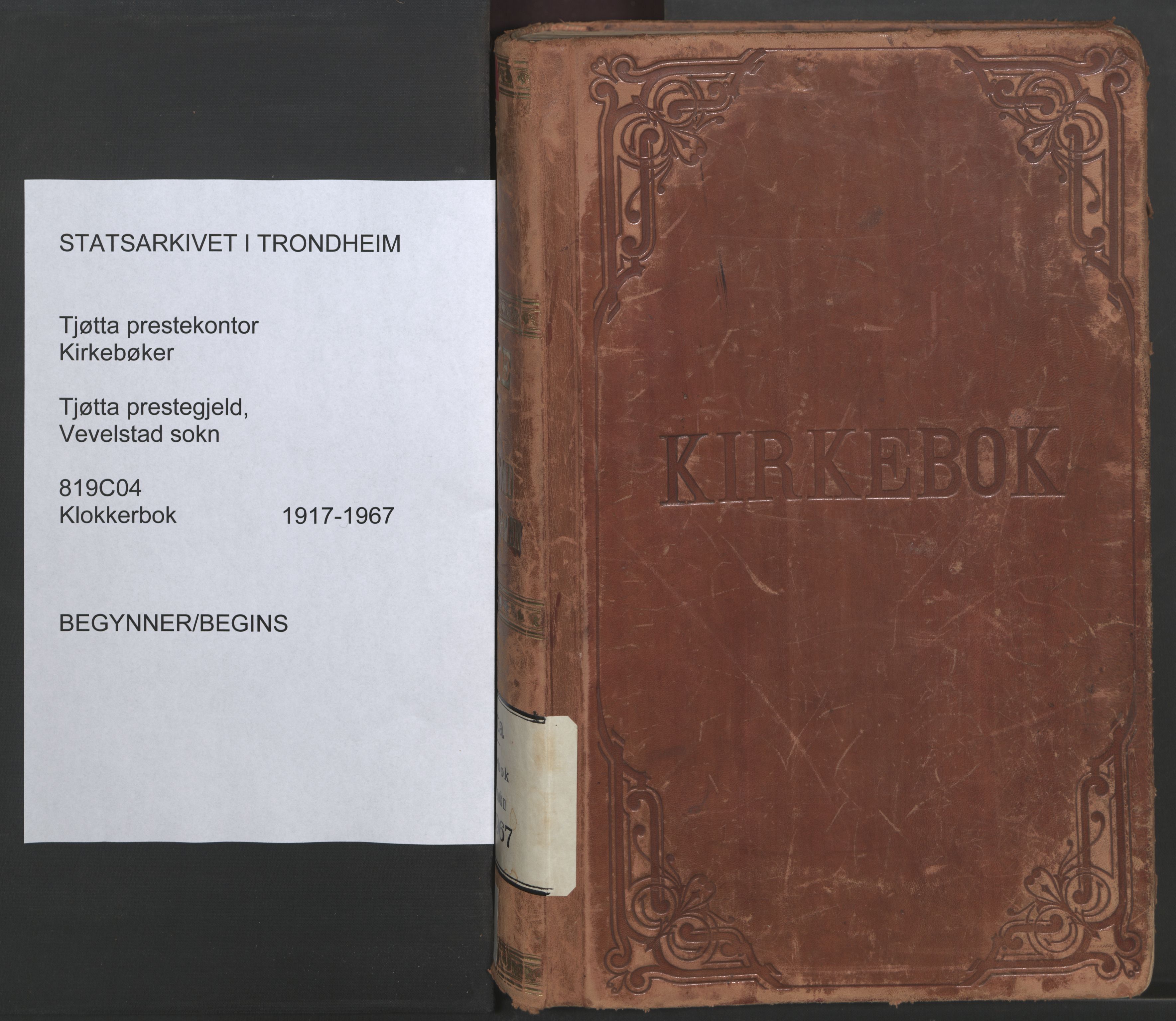 Ministerialprotokoller, klokkerbøker og fødselsregistre - Nordland, AV/SAT-A-1459/819/L0278: Klokkerbok nr. 819C04, 1917-1967