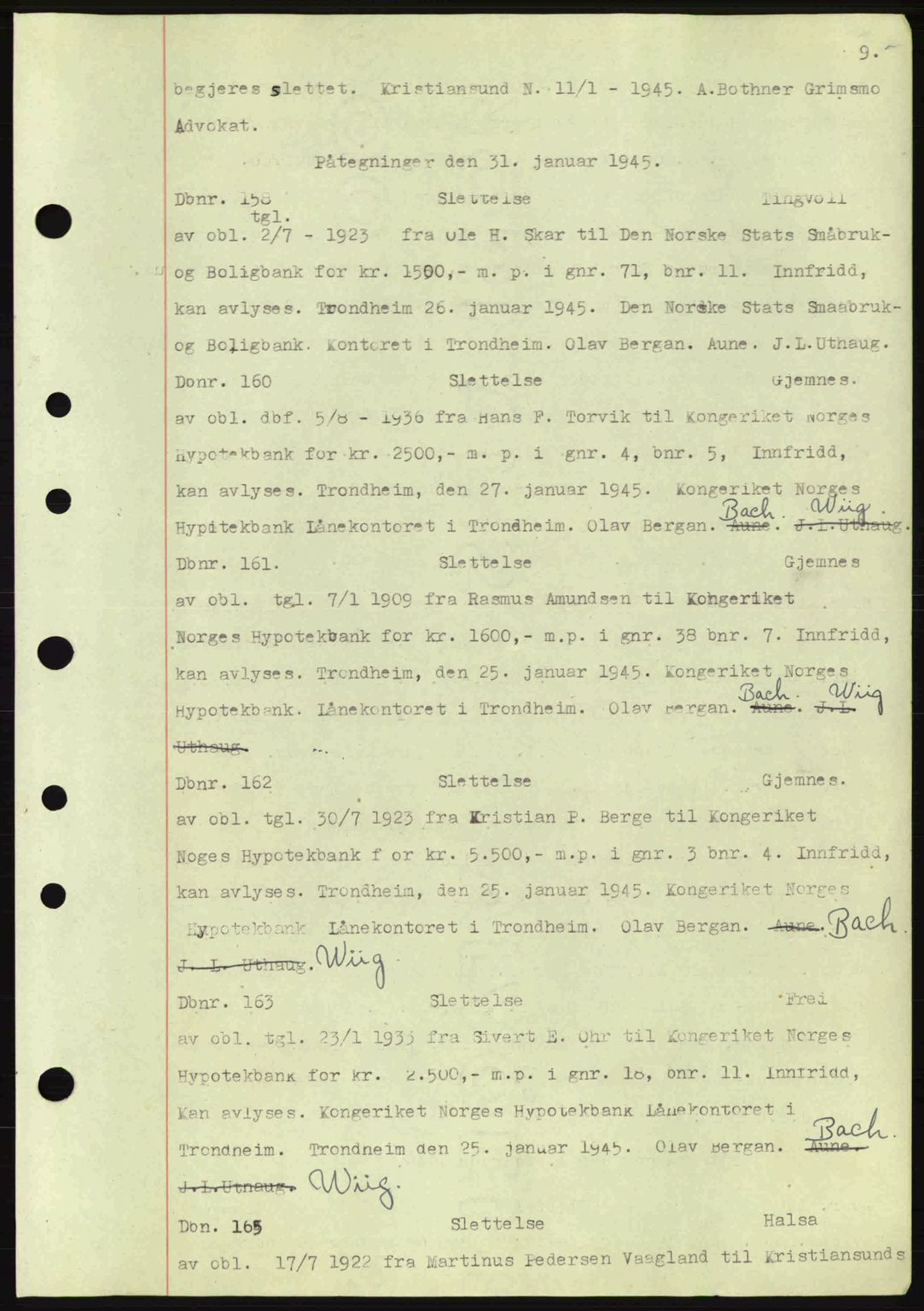 Nordmøre sorenskriveri, AV/SAT-A-4132/1/2/2Ca: Pantebok nr. C82a, 1945-1946, Dagboknr: 158/1945