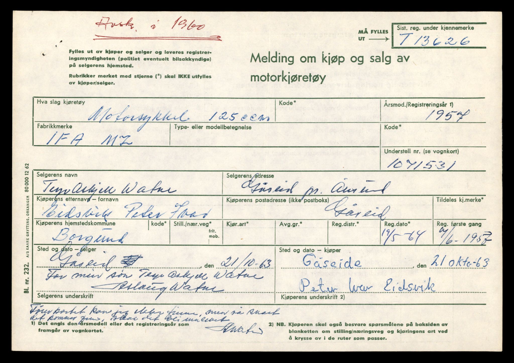Møre og Romsdal vegkontor - Ålesund trafikkstasjon, AV/SAT-A-4099/F/Fe/L0040: Registreringskort for kjøretøy T 13531 - T 13709, 1927-1998, s. 1679