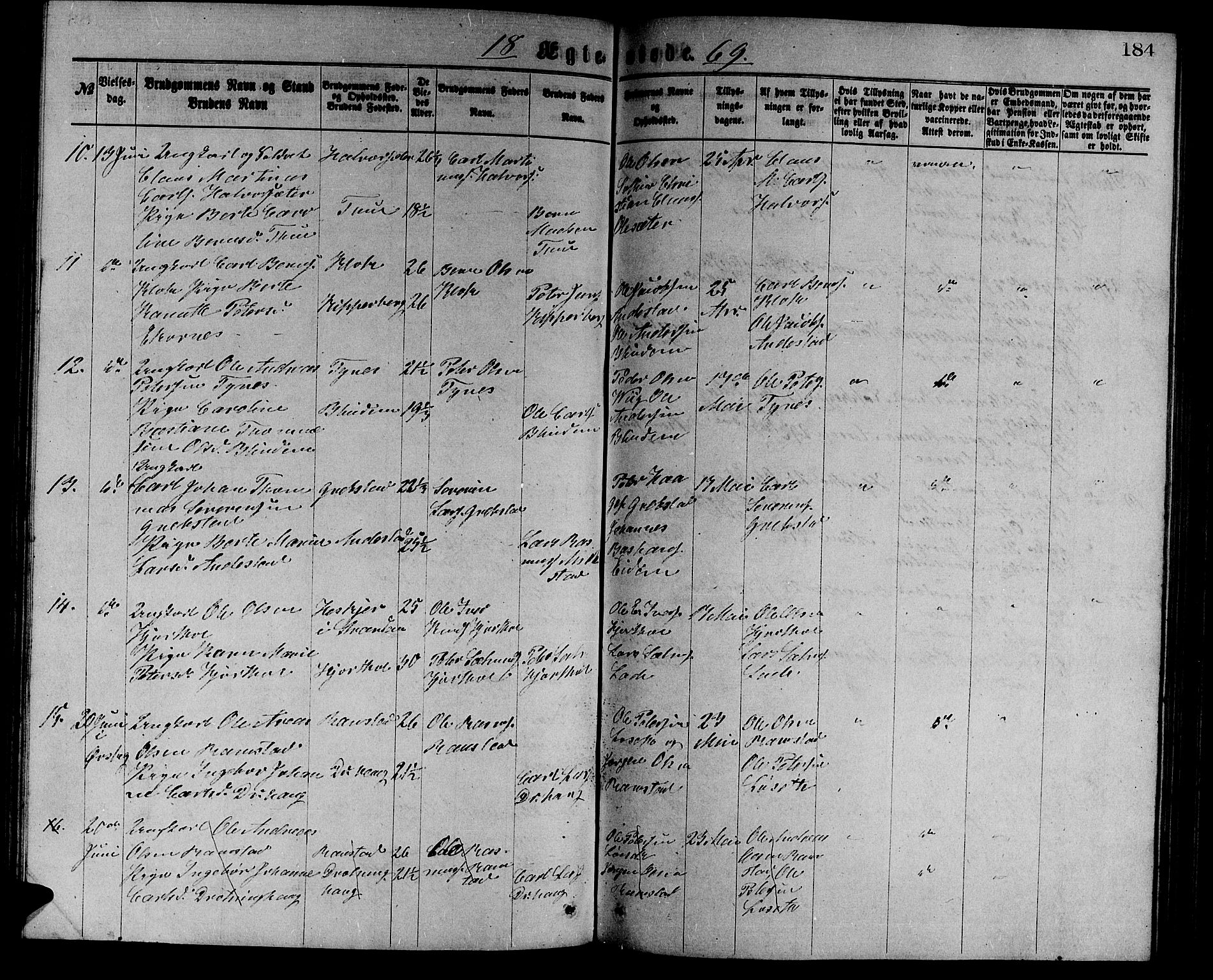 Ministerialprotokoller, klokkerbøker og fødselsregistre - Møre og Romsdal, AV/SAT-A-1454/523/L0338: Klokkerbok nr. 523C01, 1865-1877, s. 184