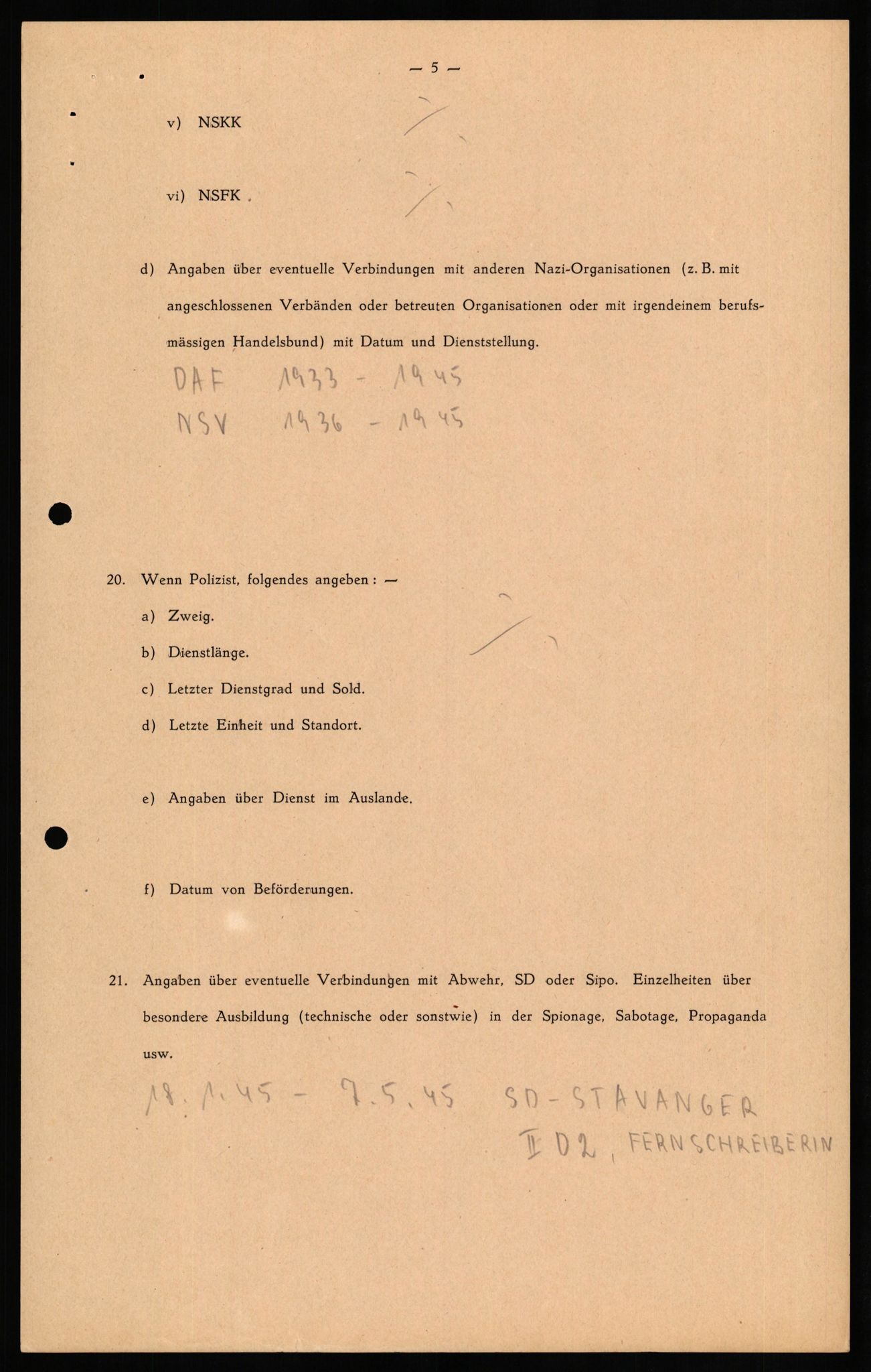 Forsvaret, Forsvarets overkommando II, AV/RA-RAFA-3915/D/Db/L0028: CI Questionaires. Tyske okkupasjonsstyrker i Norge. Tyskere., 1945-1946, s. 255