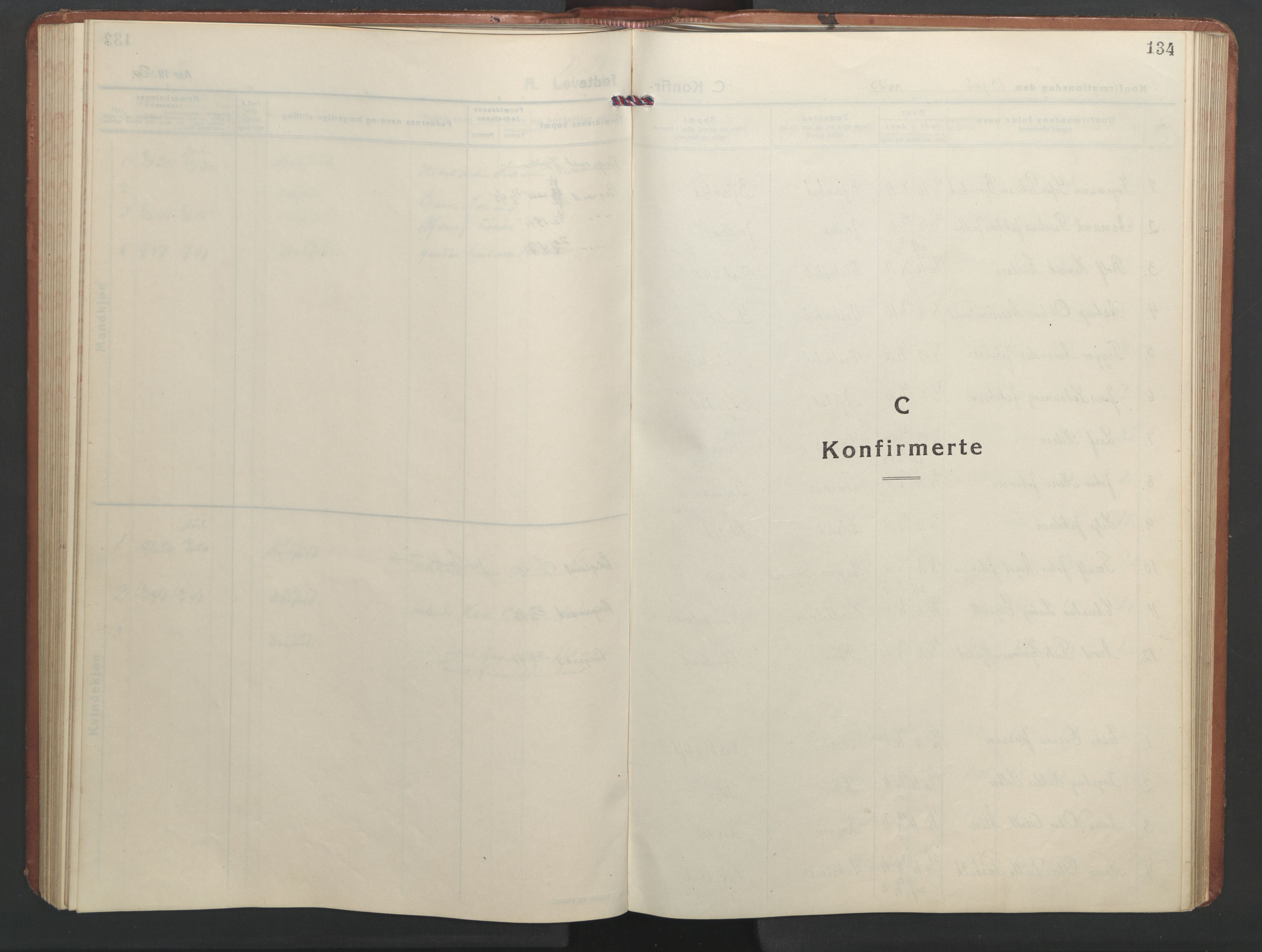 Ministerialprotokoller, klokkerbøker og fødselsregistre - Nordland, SAT/A-1459/851/L0727: Klokkerbok nr. 851C02, 1925-1948, s. 134