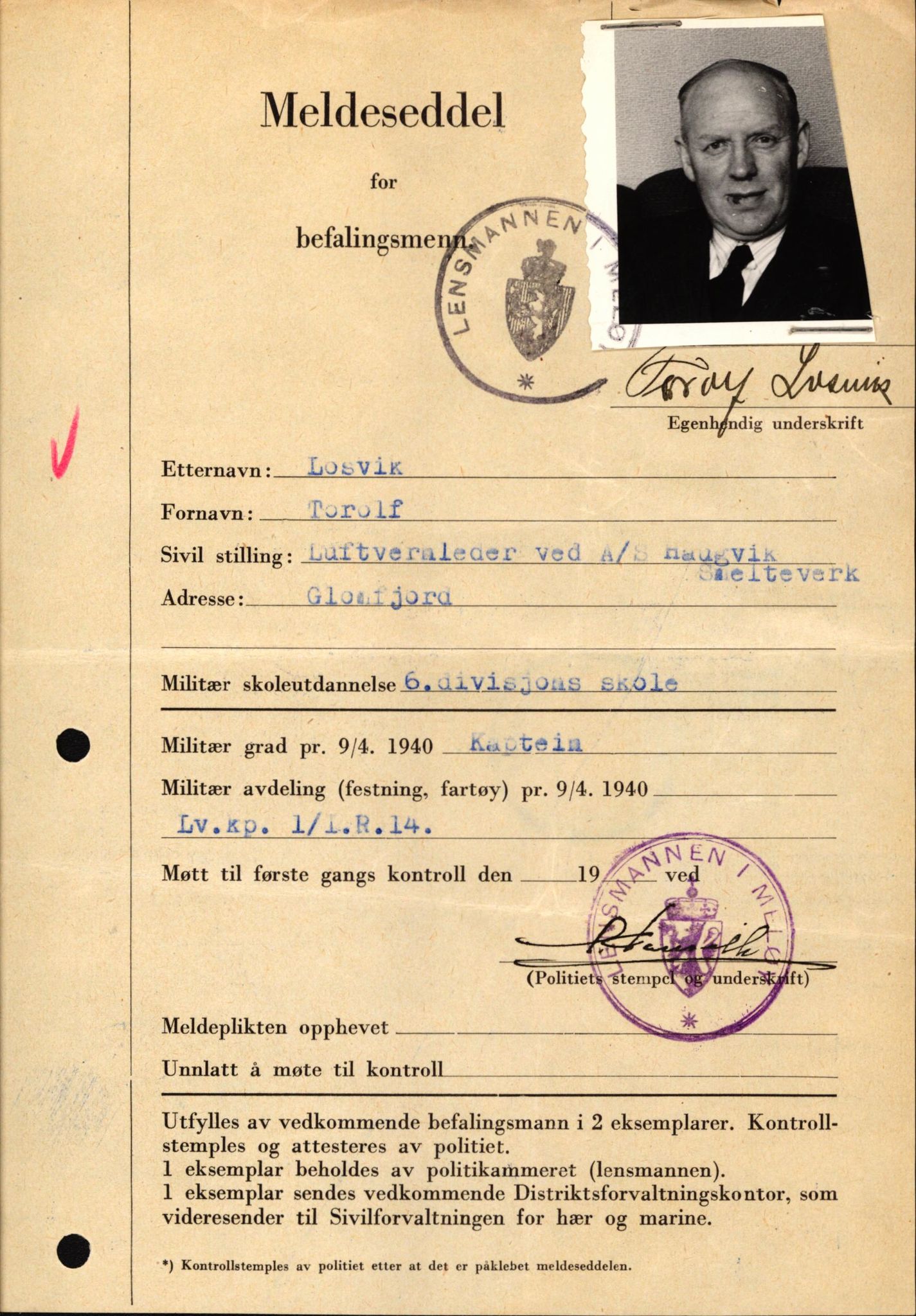 Forsvaret, Forsvarets krigshistoriske avdeling, AV/RA-RAFA-2017/Y/Yf/L0209: II-C-11-2121  -  Okkupasjonstiden.  Meldesedler for befal med foto og oppl. om militær grad 9. apr. 1940., 1944-1945, s. 114