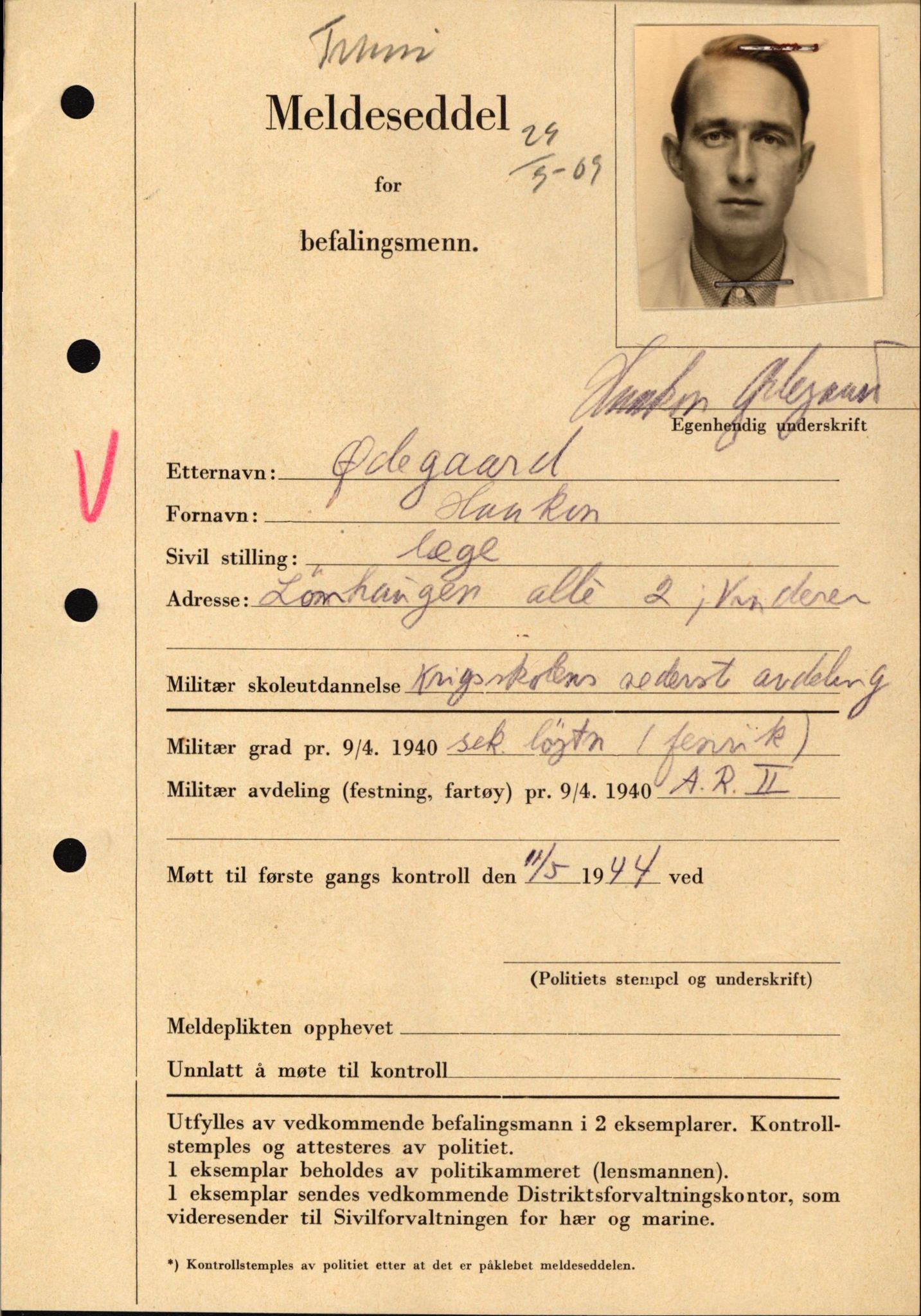 Forsvaret, Forsvarets krigshistoriske avdeling, AV/RA-RAFA-2017/Y/Yf/L0209: II-C-11-2121  -  Okkupasjonstiden.  Meldesedler for befal med foto og oppl. om militær grad 9. apr. 1940., 1944-1945, s. 1303