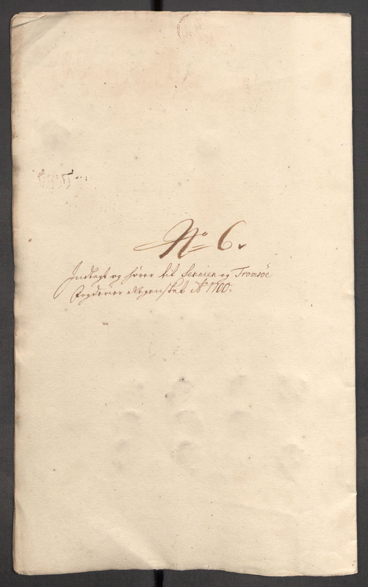 Rentekammeret inntil 1814, Reviderte regnskaper, Fogderegnskap, AV/RA-EA-4092/R68/L4755: Fogderegnskap Senja og Troms, 1700-1704, s. 69