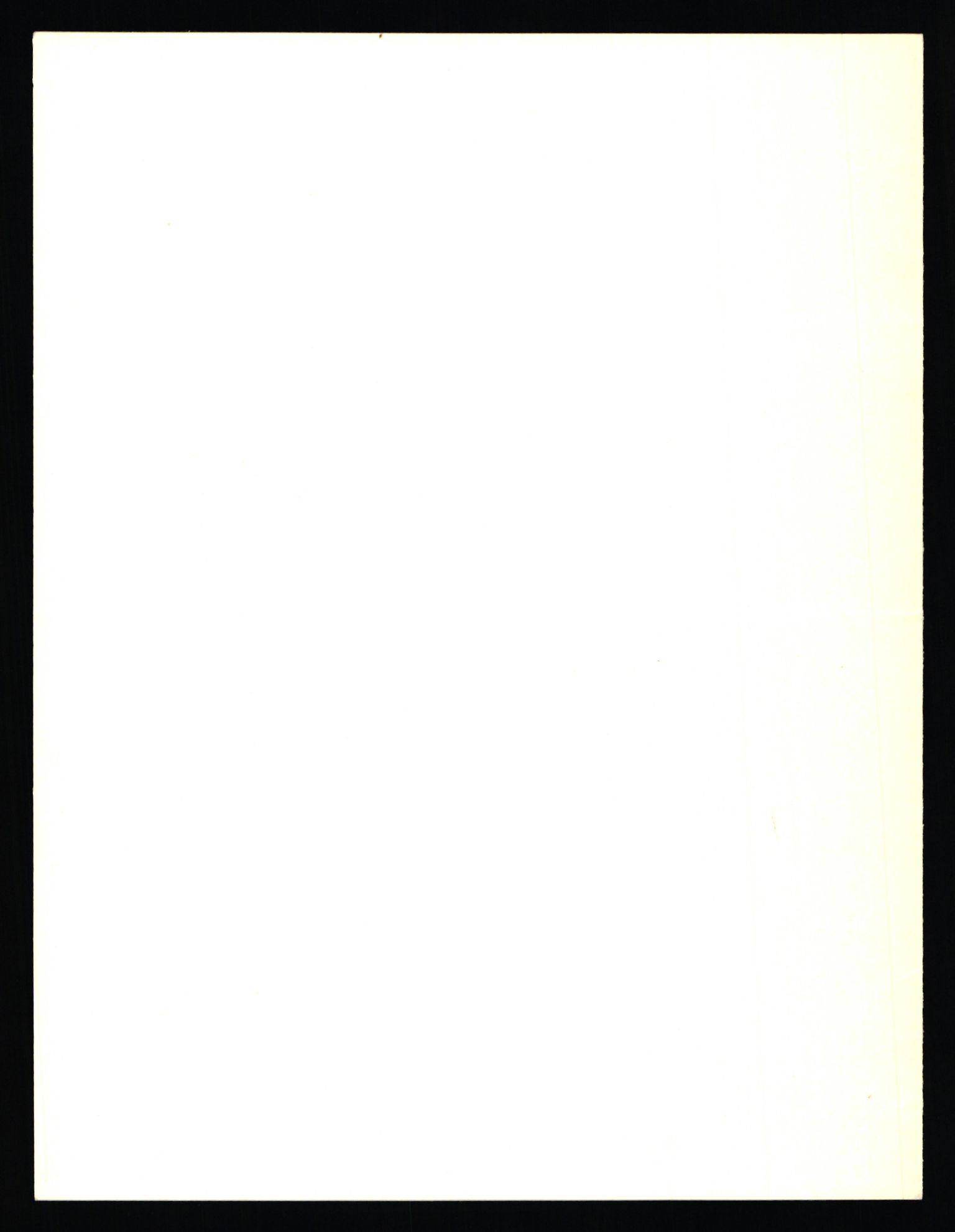 Sentralpasskontoret/Statens utlendingskontor, RA/S-1561/D/Da/Daa/L0344: Journalsaker, nr. 3290 - 3380, 1940, s. 8