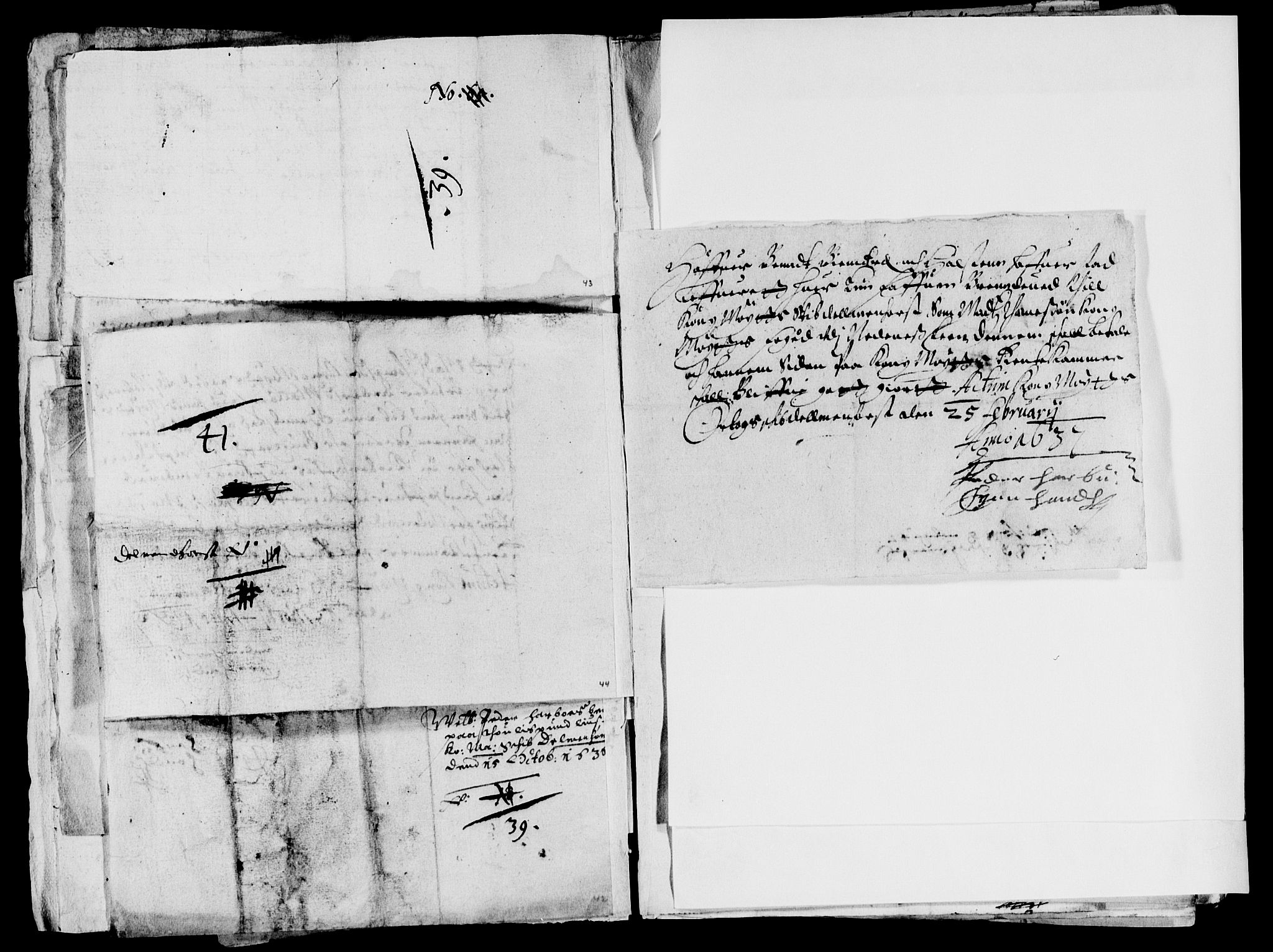 Rentekammeret inntil 1814, Reviderte regnskaper, Lensregnskaper, AV/RA-EA-5023/R/Rb/Rbq/L0025: Nedenes len. Mandals len. Råbyggelag., 1636-1637