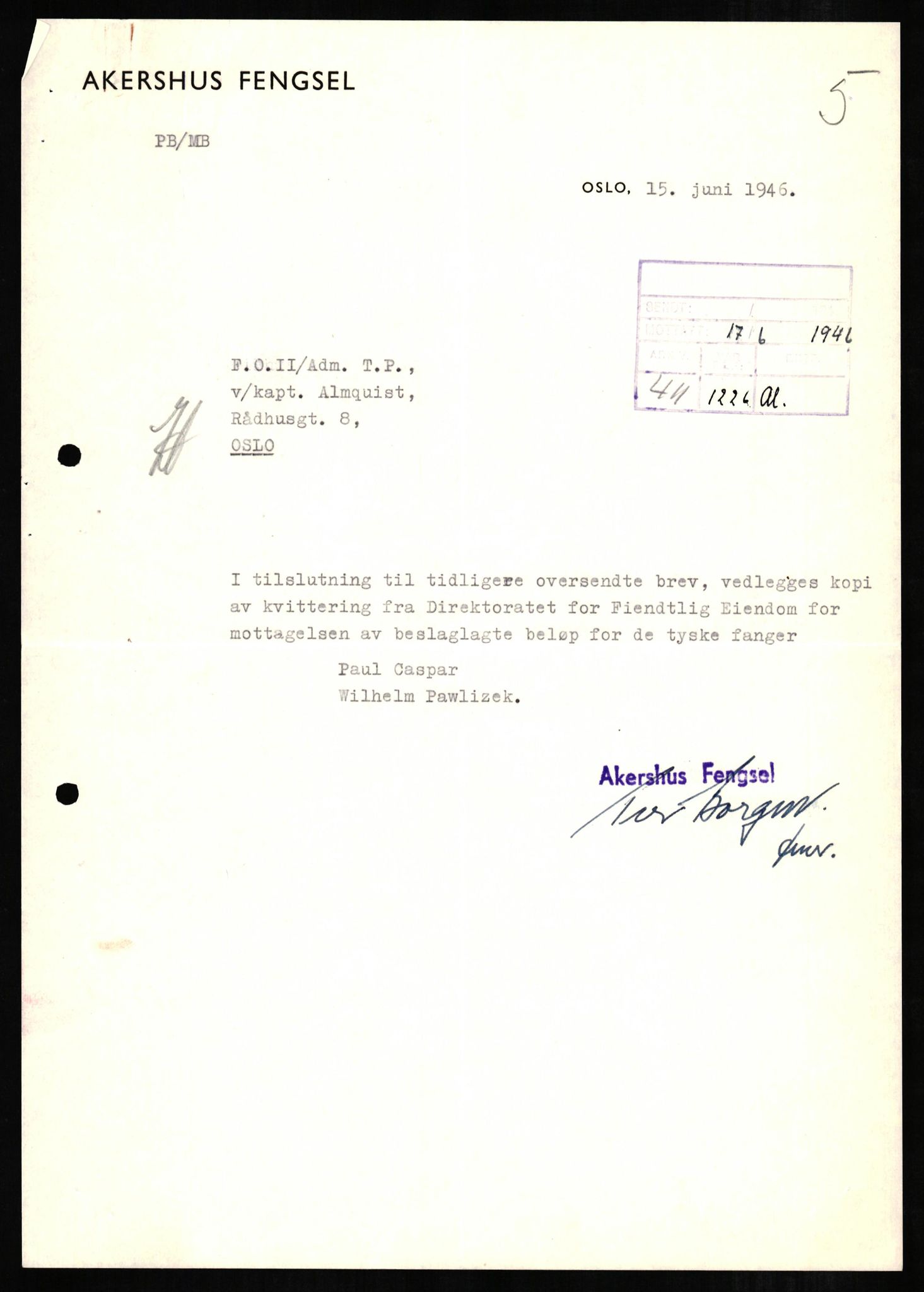 Forsvaret, Forsvarets overkommando II, RA/RAFA-3915/D/Db/L0005: CI Questionaires. Tyske okkupasjonsstyrker i Norge. Tyskere., 1945-1946, s. 219