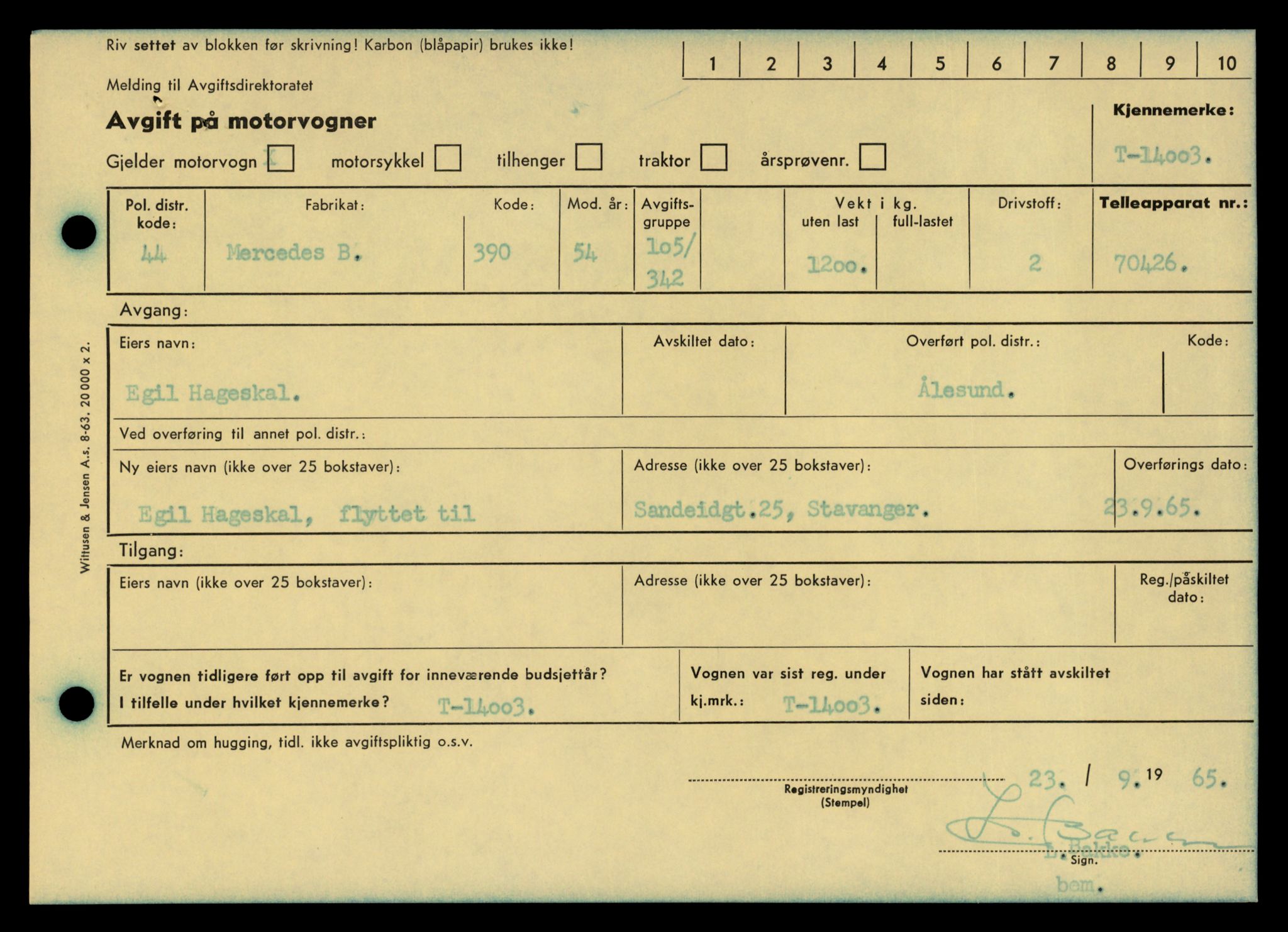 Møre og Romsdal vegkontor - Ålesund trafikkstasjon, AV/SAT-A-4099/F/Fe/L0042: Registreringskort for kjøretøy T 13906 - T 14079, 1927-1998, s. 1307