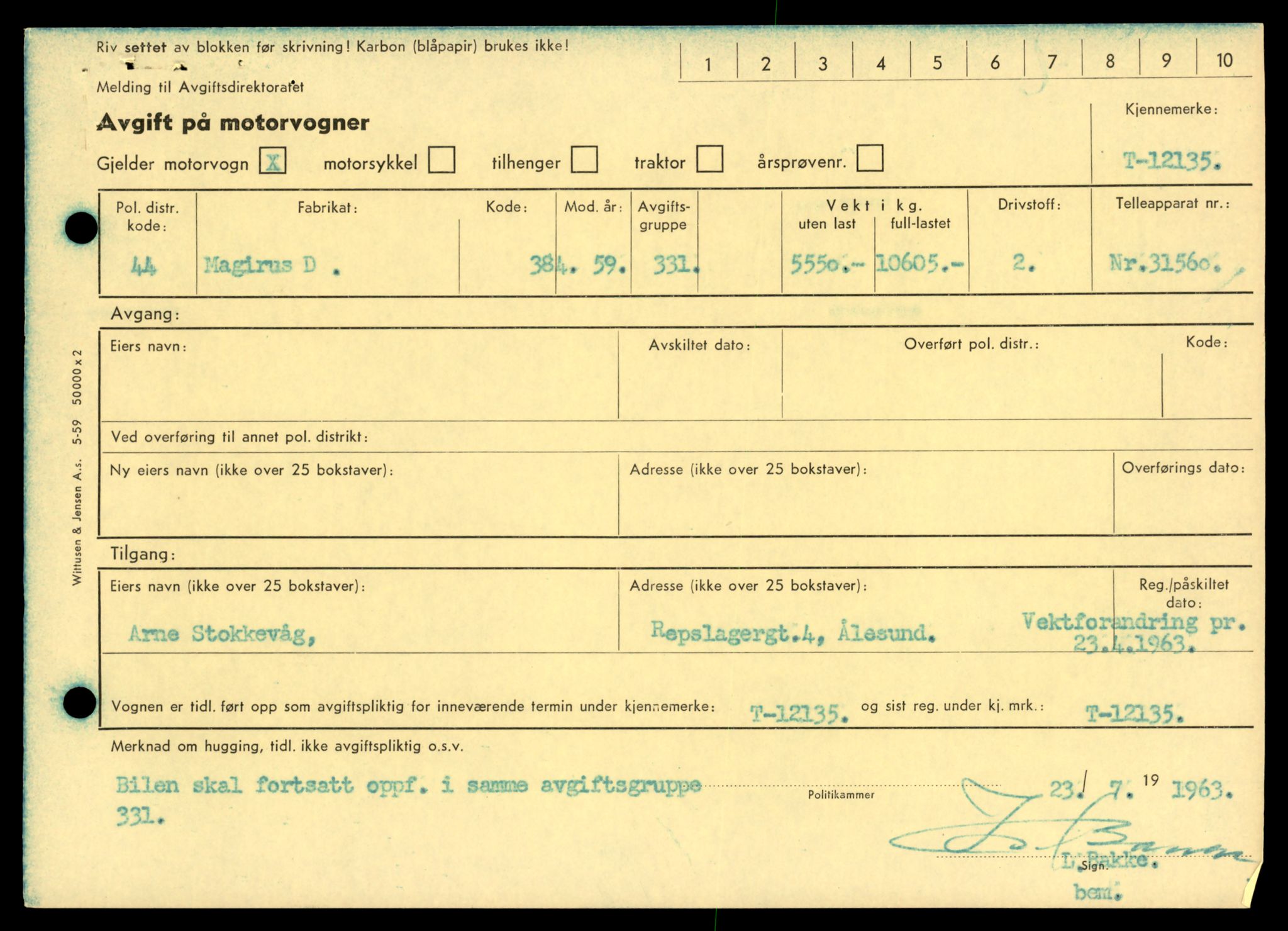 Møre og Romsdal vegkontor - Ålesund trafikkstasjon, AV/SAT-A-4099/F/Fe/L0032: Registreringskort for kjøretøy T 11997 - T 12149, 1927-1998, s. 561
