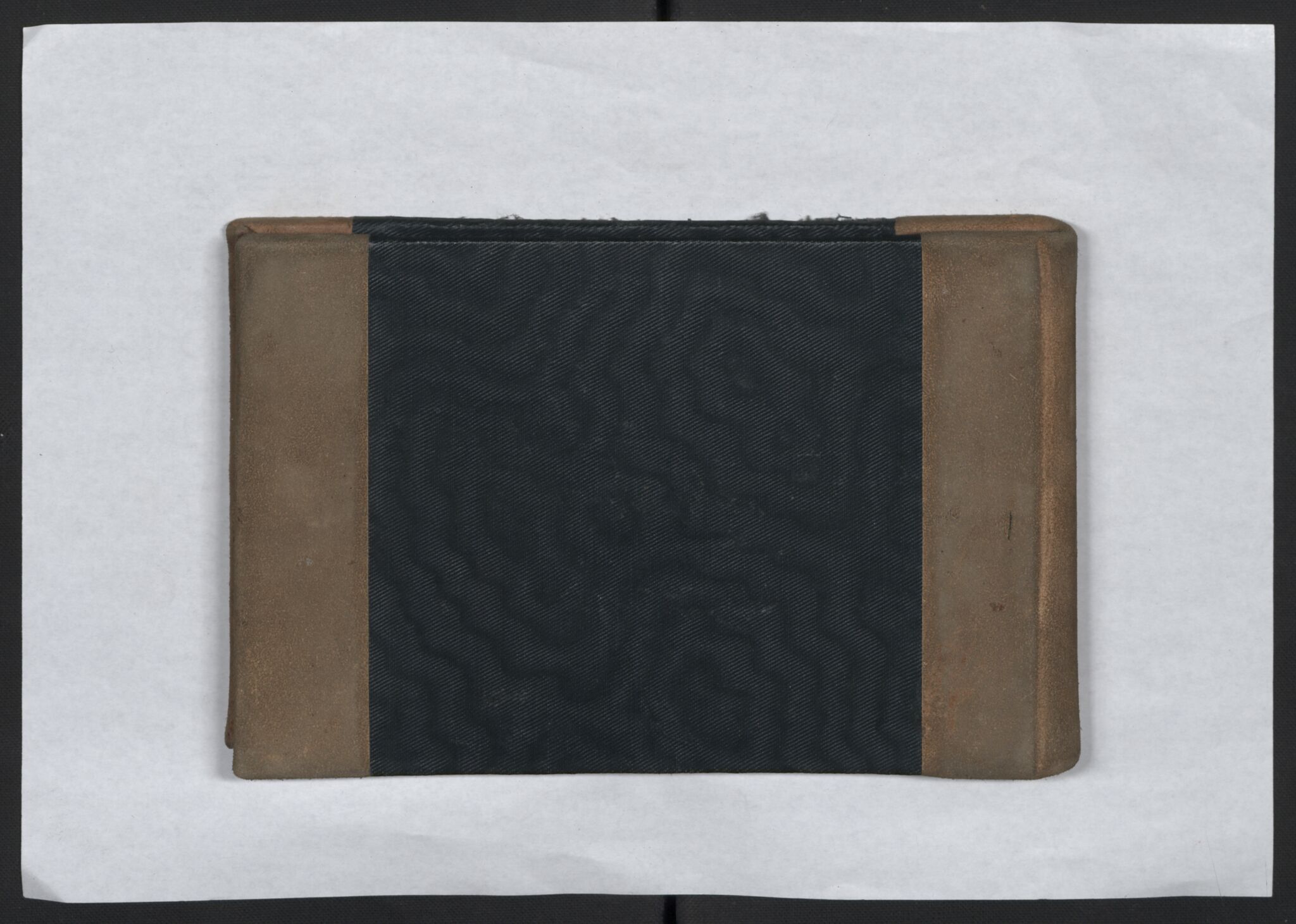 Forsvarets Overkommando. 2. kontor. Arkiv 8.3 (FO.II/8.3). Korrespondanse FD/E og FO.II, AV/RA-RAFA-7141/Dac/Dacb/L0002: Parcel books, 1941-1945, s. 93