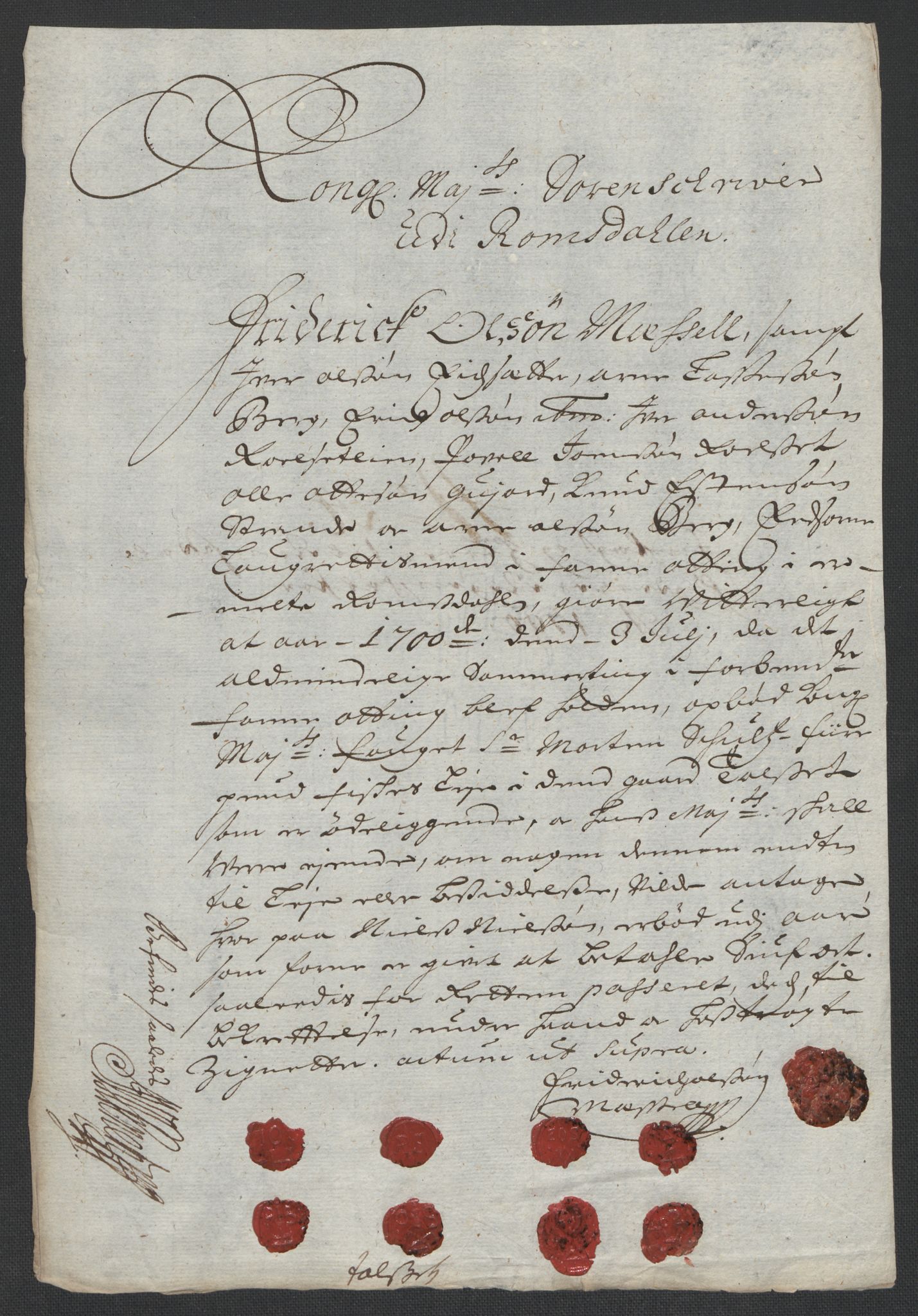Rentekammeret inntil 1814, Reviderte regnskaper, Fogderegnskap, RA/EA-4092/R55/L3654: Fogderegnskap Romsdal, 1699-1700, s. 354