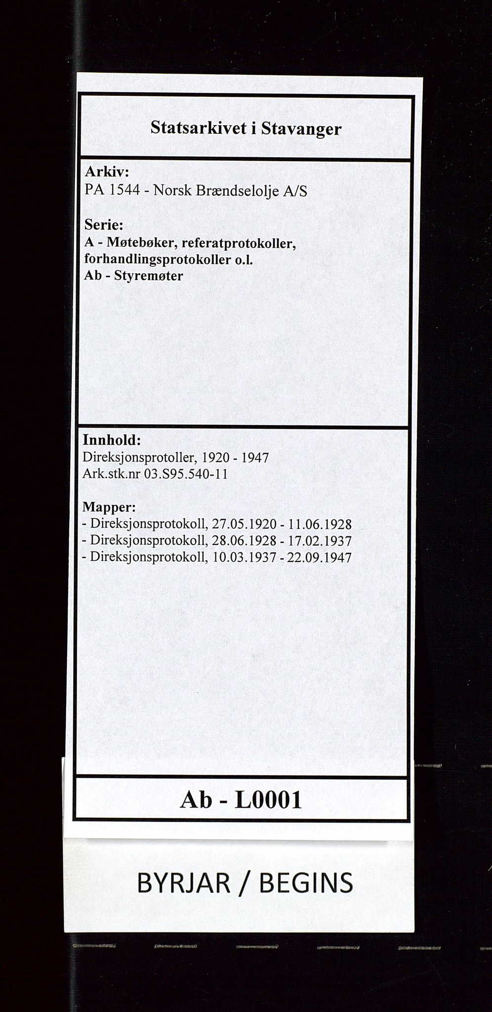 PA 1544 - Norsk Brændselolje A/S, AV/SAST-A-101965/1/A/Ab/L0001/0003: Direksjonsprotoller / Direksjonsprotokoll, 1937-1947