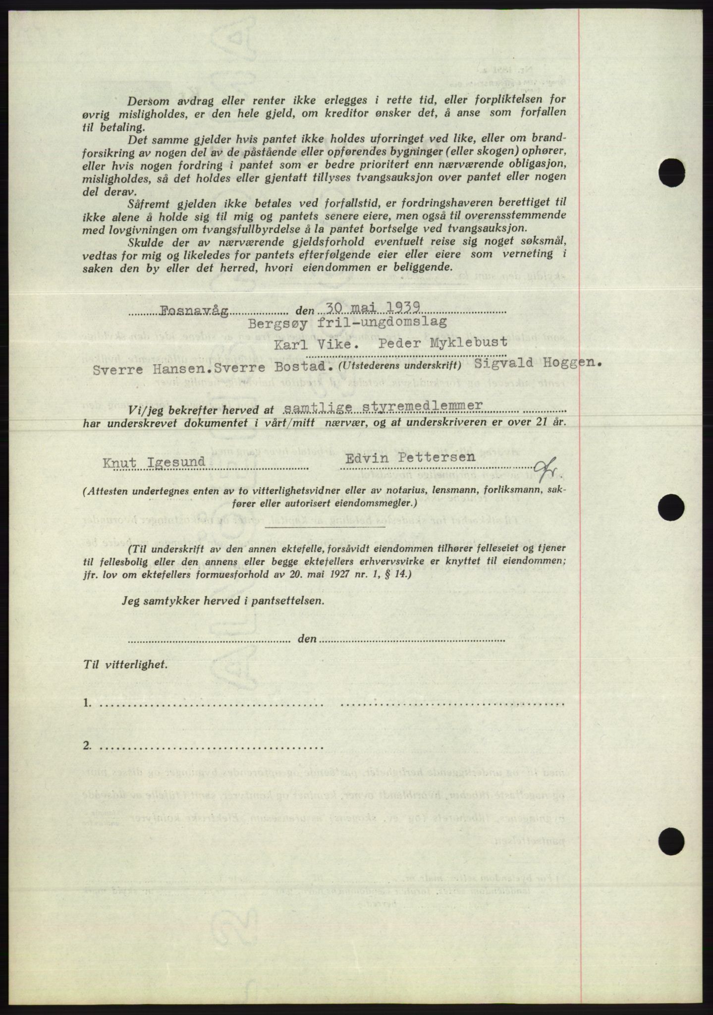 Søre Sunnmøre sorenskriveri, AV/SAT-A-4122/1/2/2C/L0068: Pantebok nr. 62, 1939-1939, Dagboknr: 858/1939